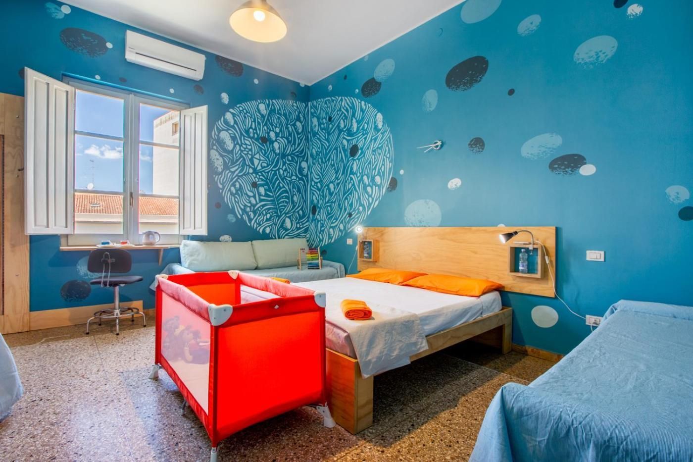 Large Double or Twin Room