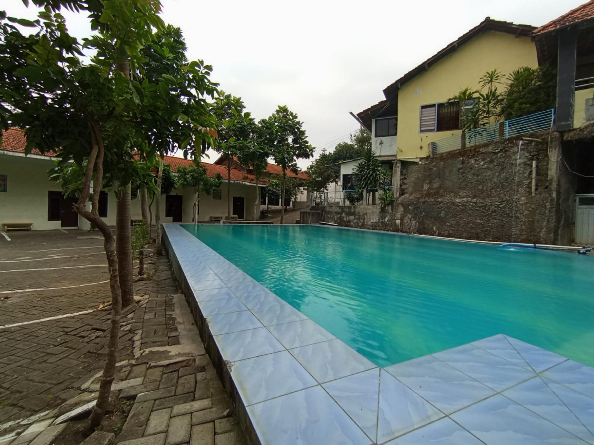 Villa Asia Jaya RedPartner