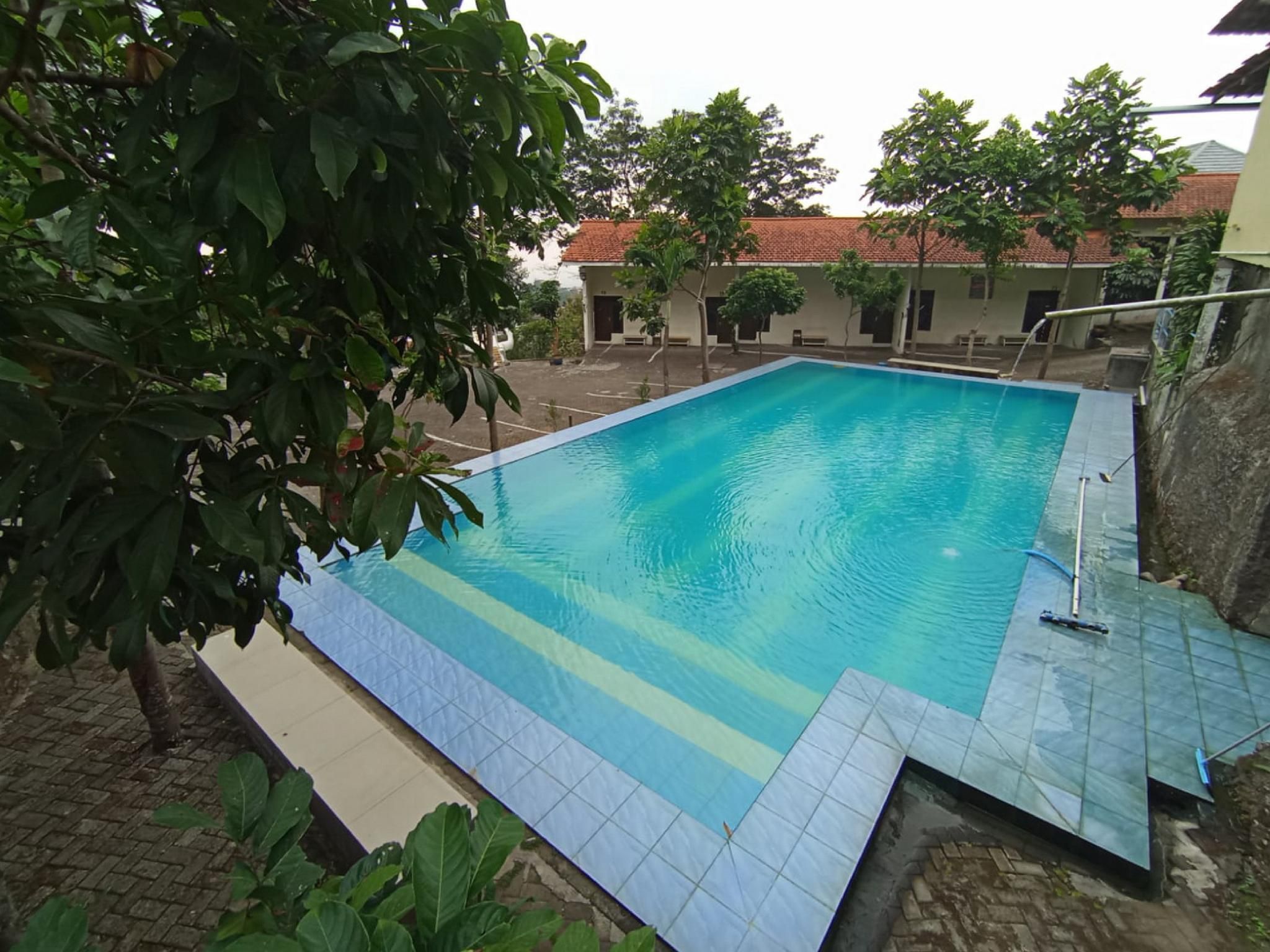 Villa Asia Jaya RedPartner