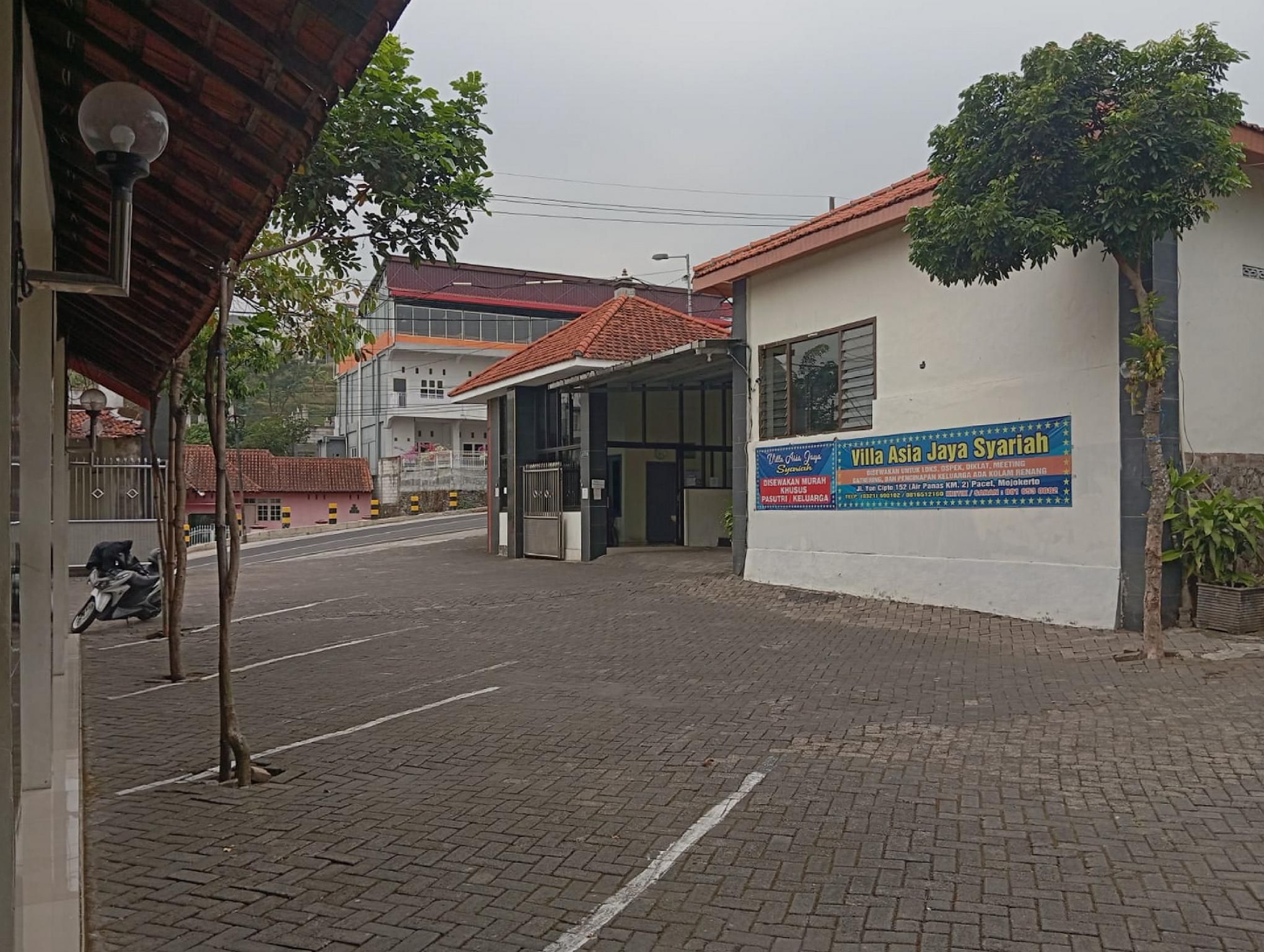 Villa Asia Jaya RedPartner
