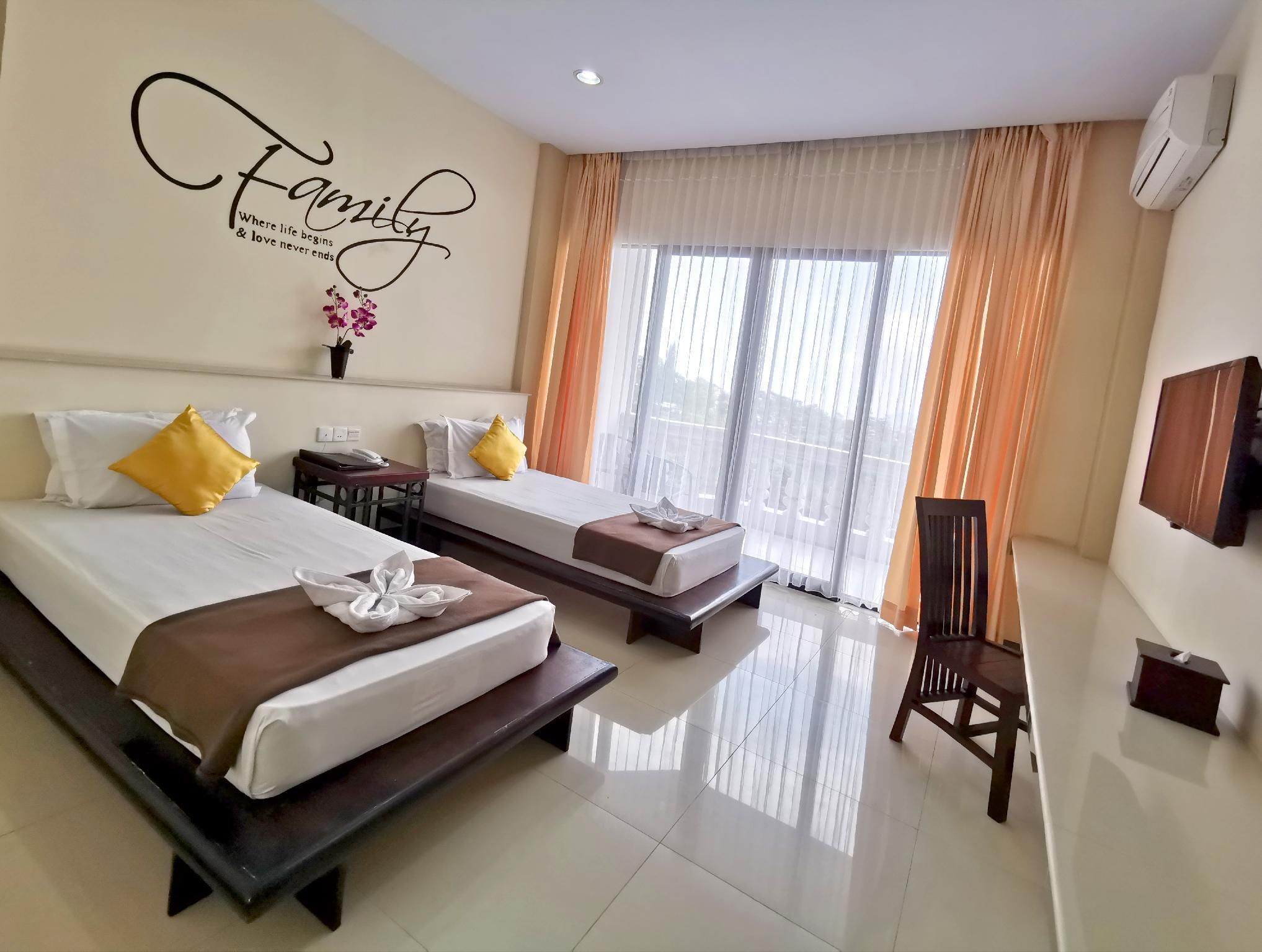 Deluxe Garden View Double or Twin