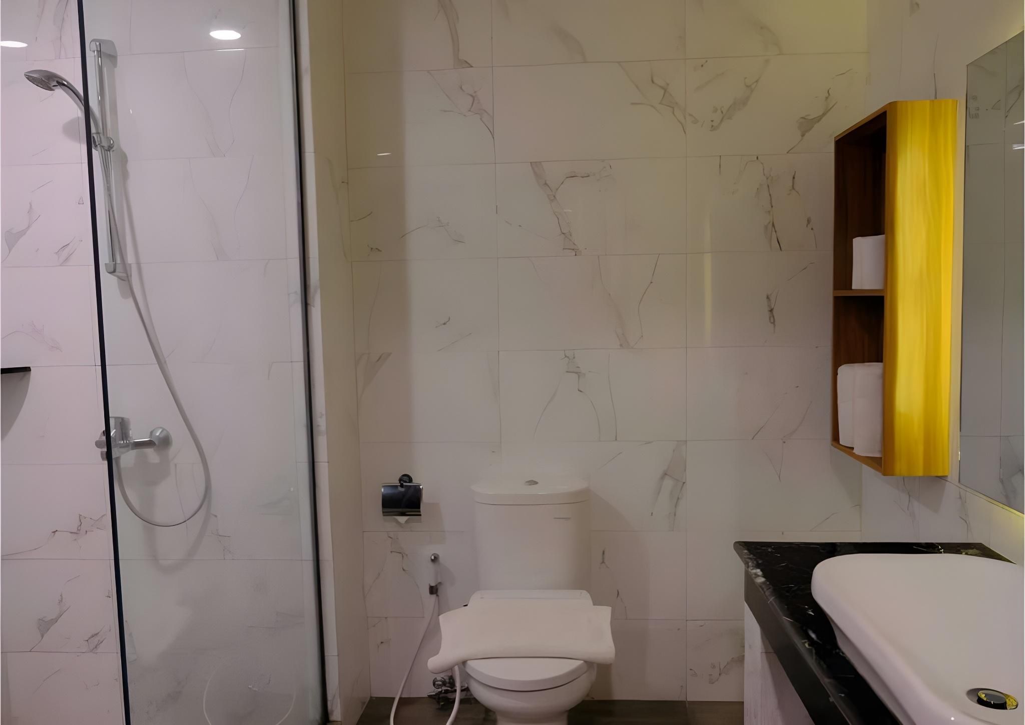 Inna Tretes Hotel Deluxe Double or Twin Room 3