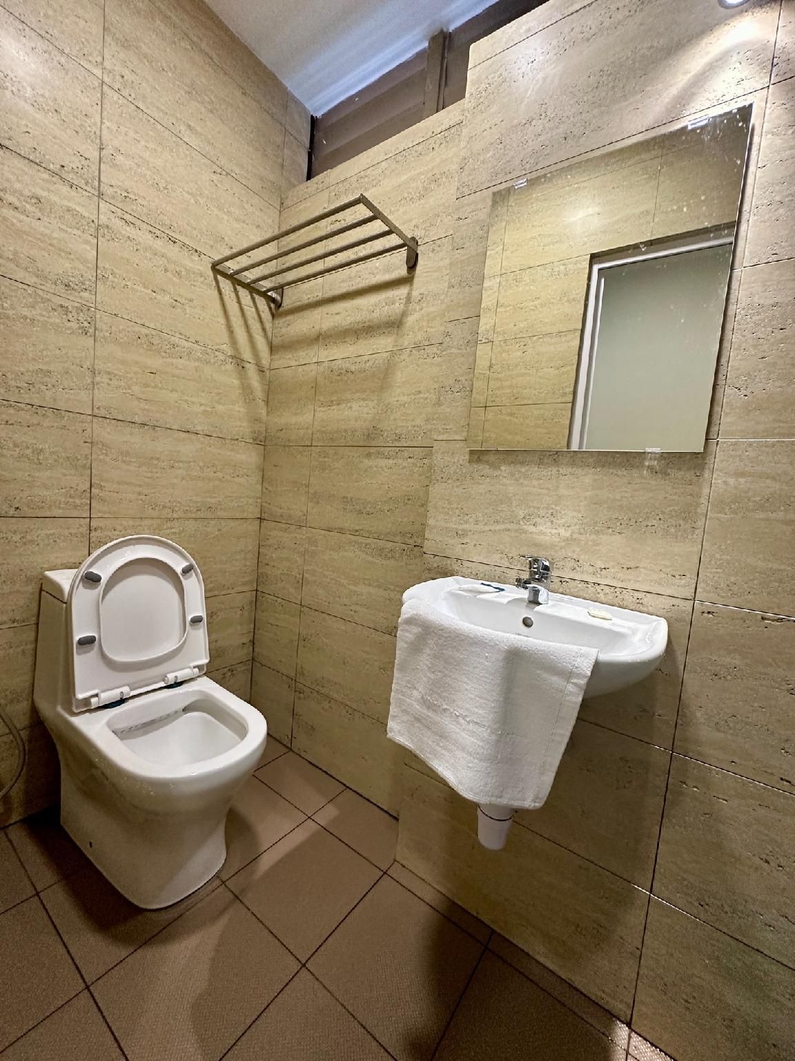 Lodge 10 Hotel Premium Double Room - Non-Smoking 3