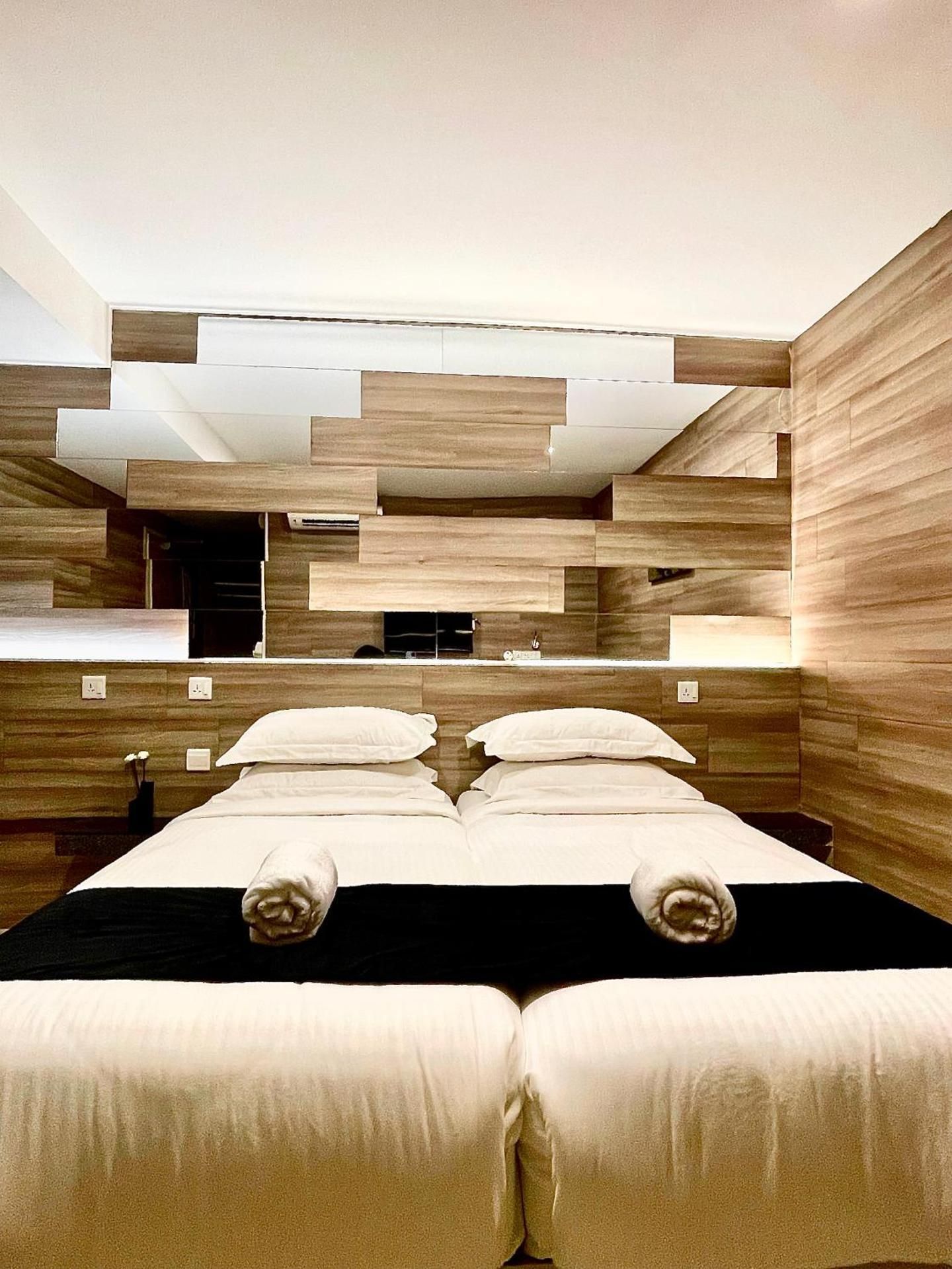 Hotel Villa Deluxe Twin 2