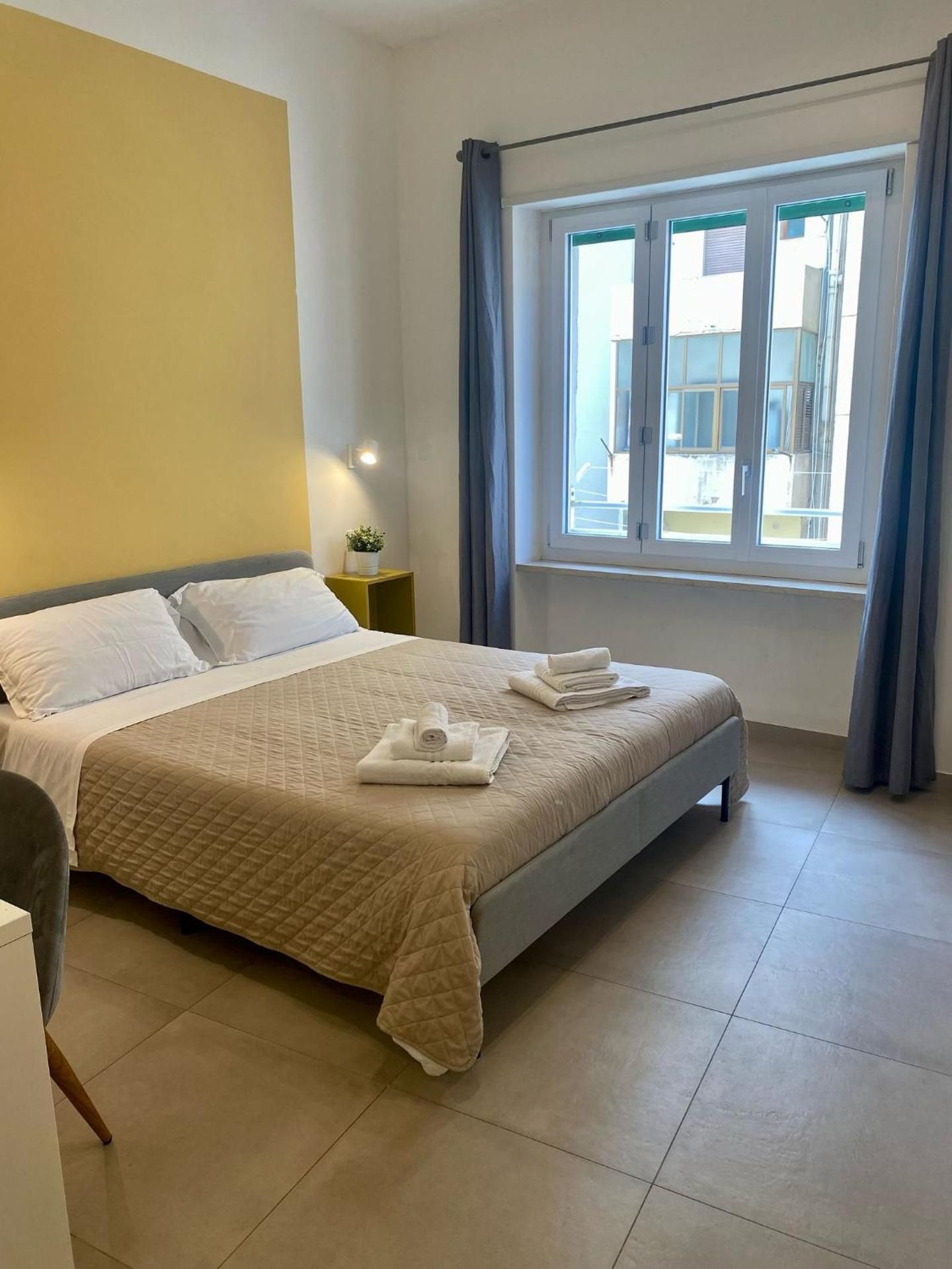 Large Double Room
