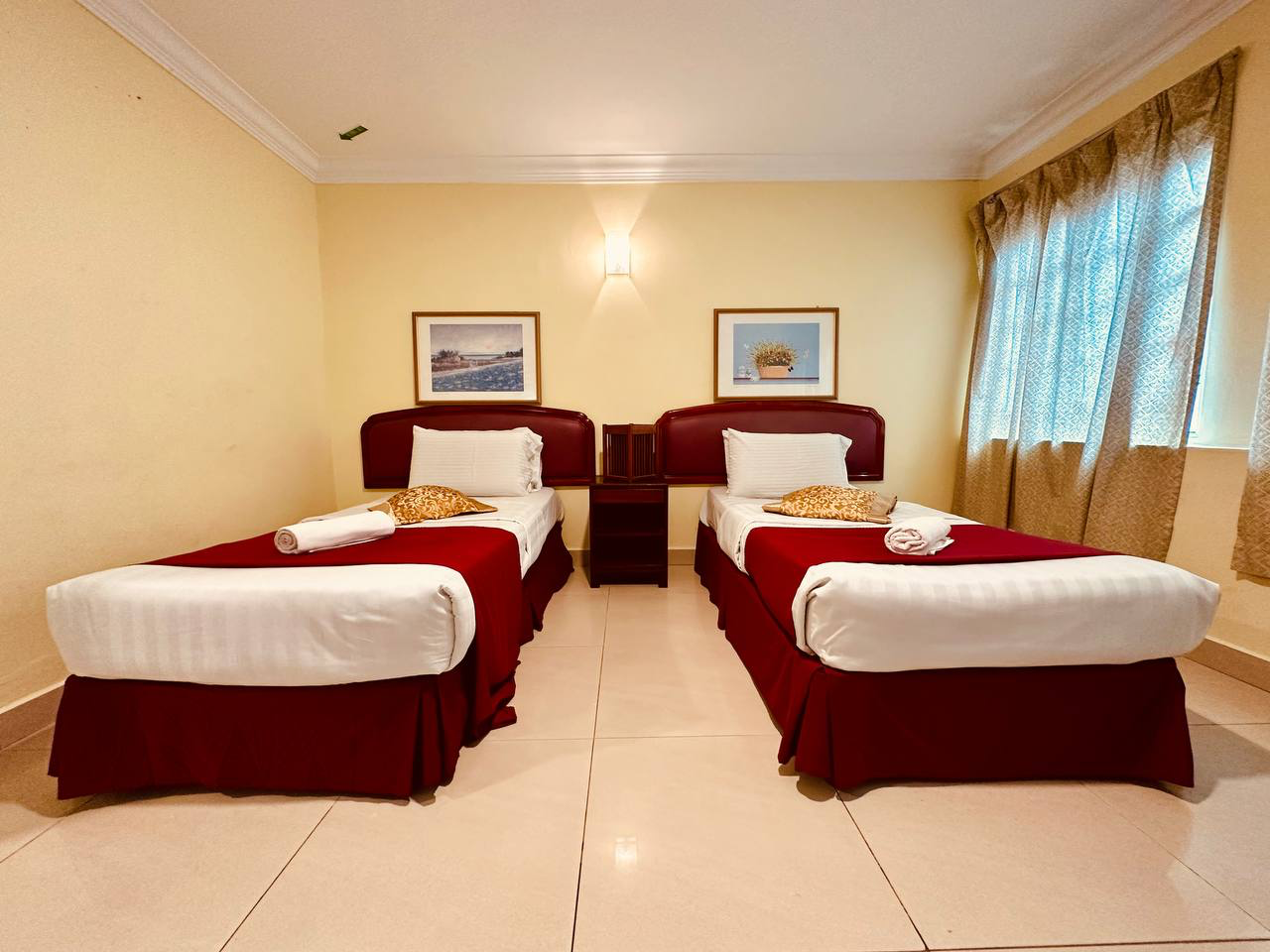 Deluxe Twin Room