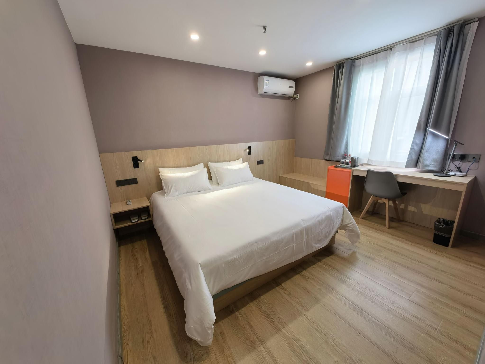 WH - Standard Room