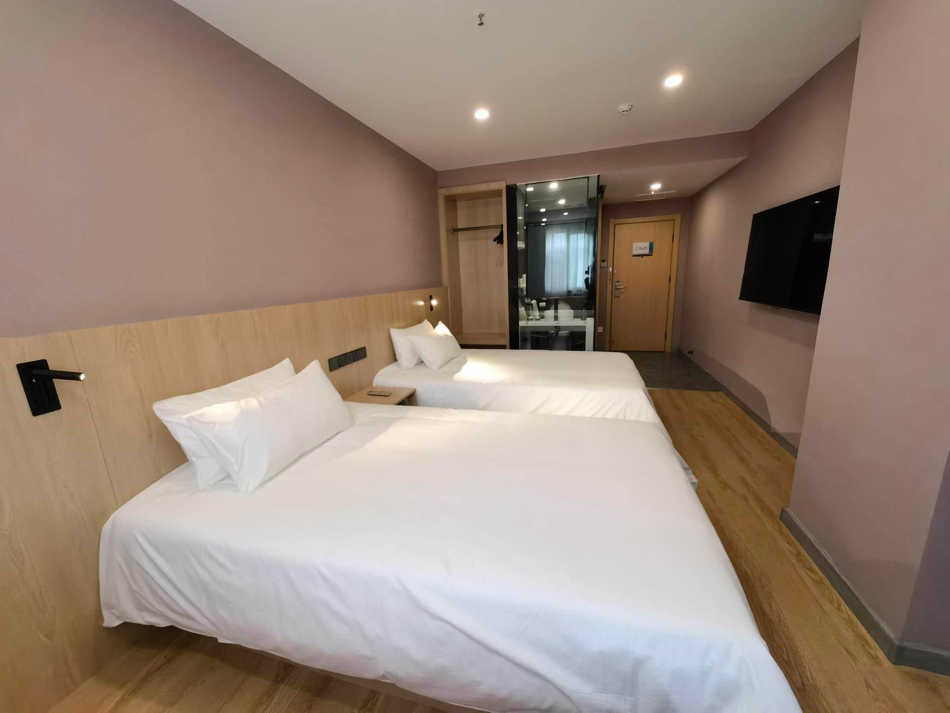 Twin Bed Standard Room