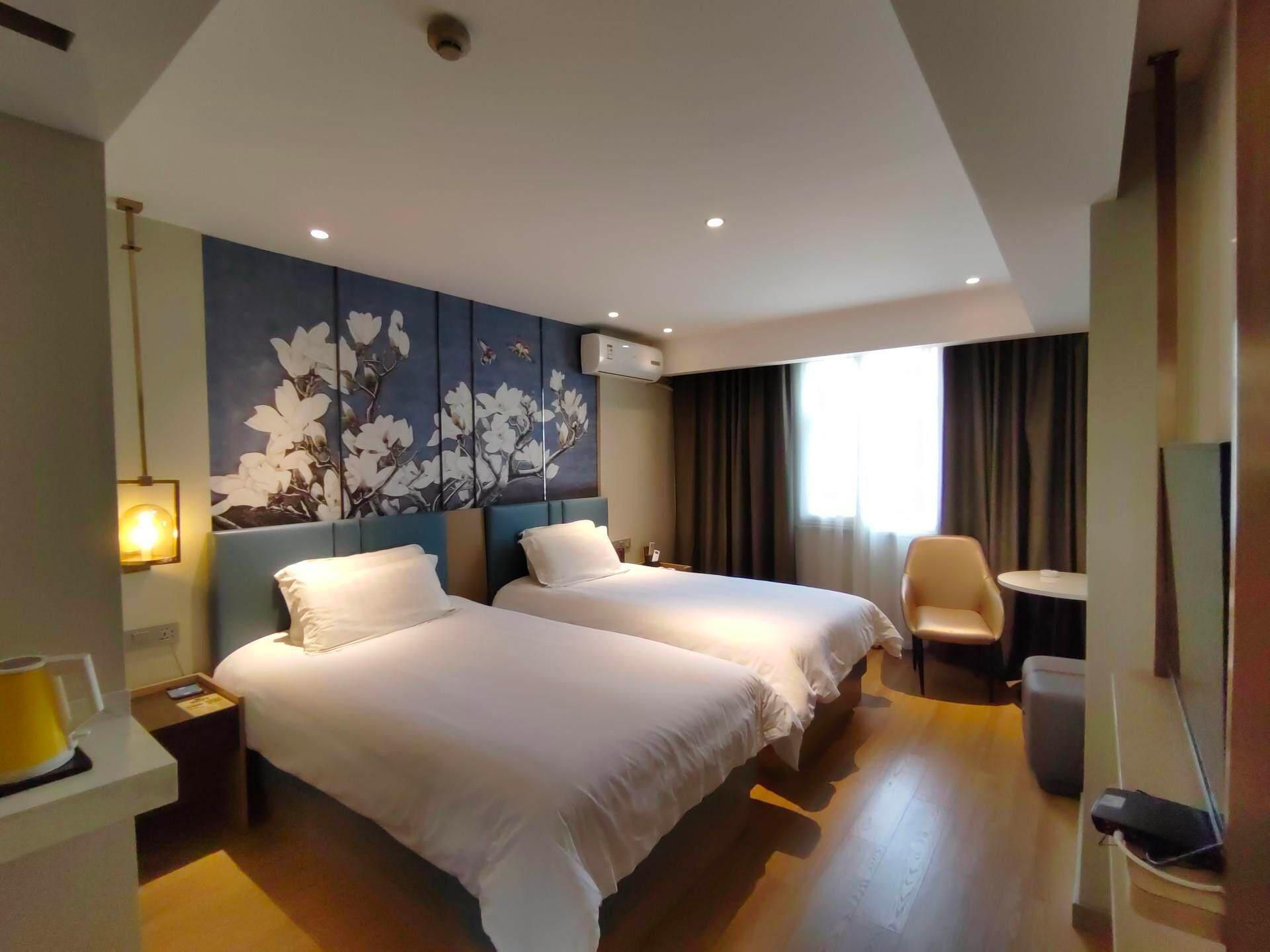 Twin Bed Standard Room