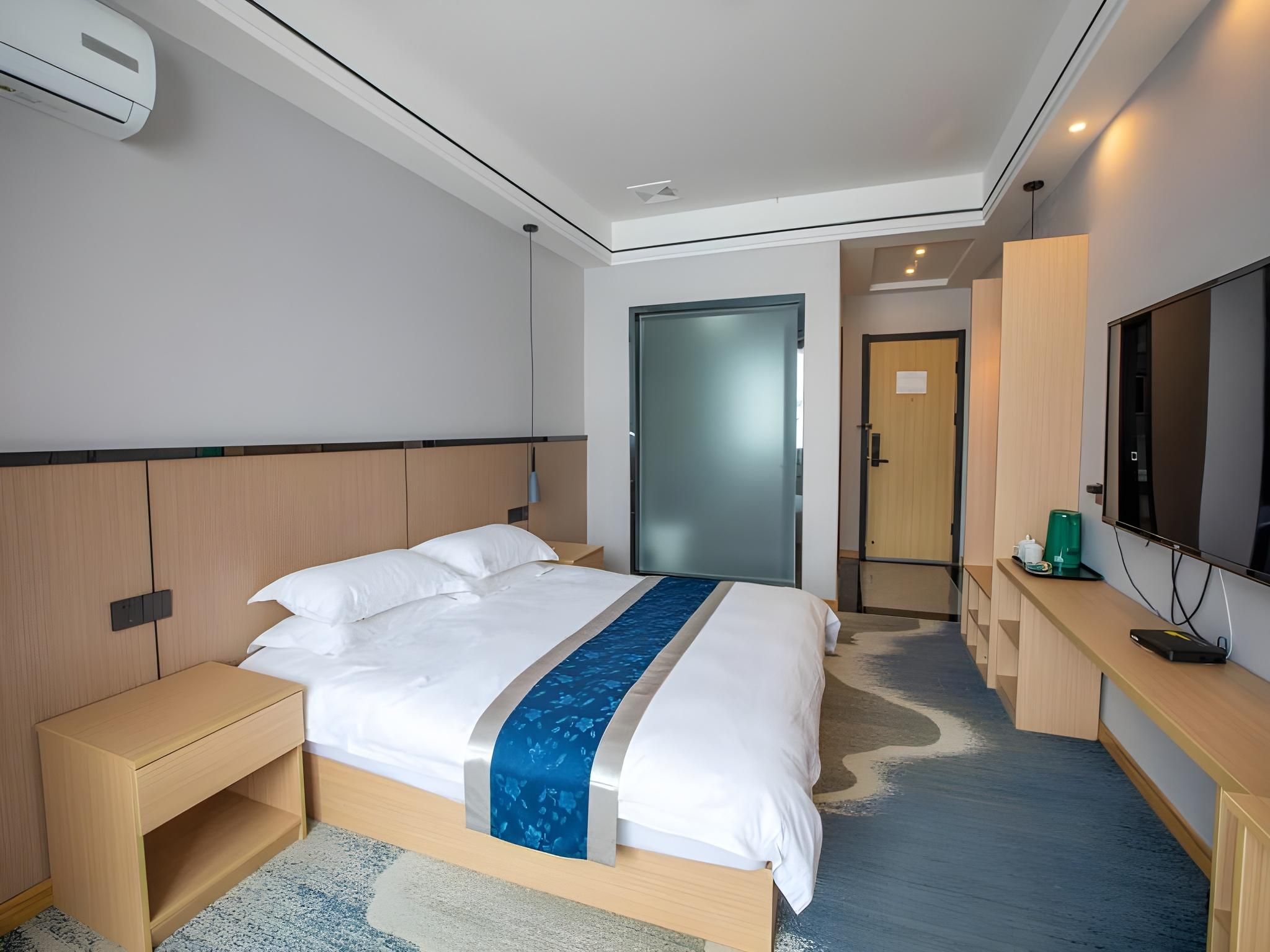 GTI - Business 1 Bed Room, City View