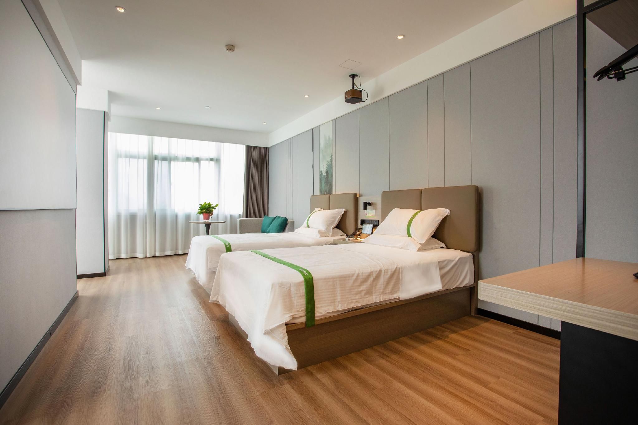 Superior Business Twin Room