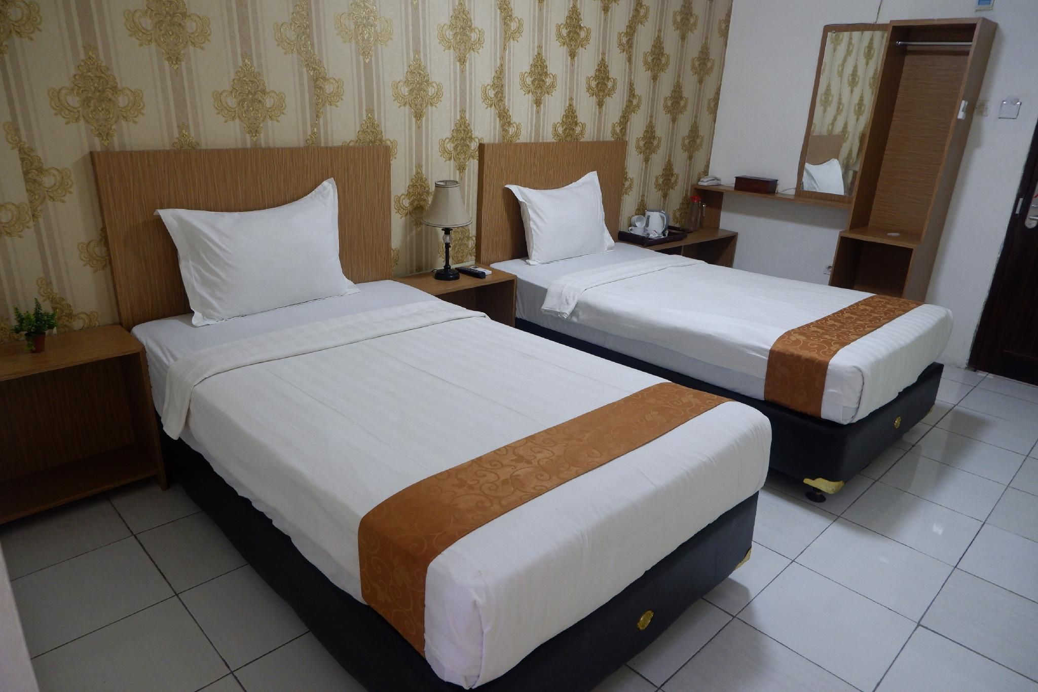 Votel Hotel DePratnya Kediri Delux King