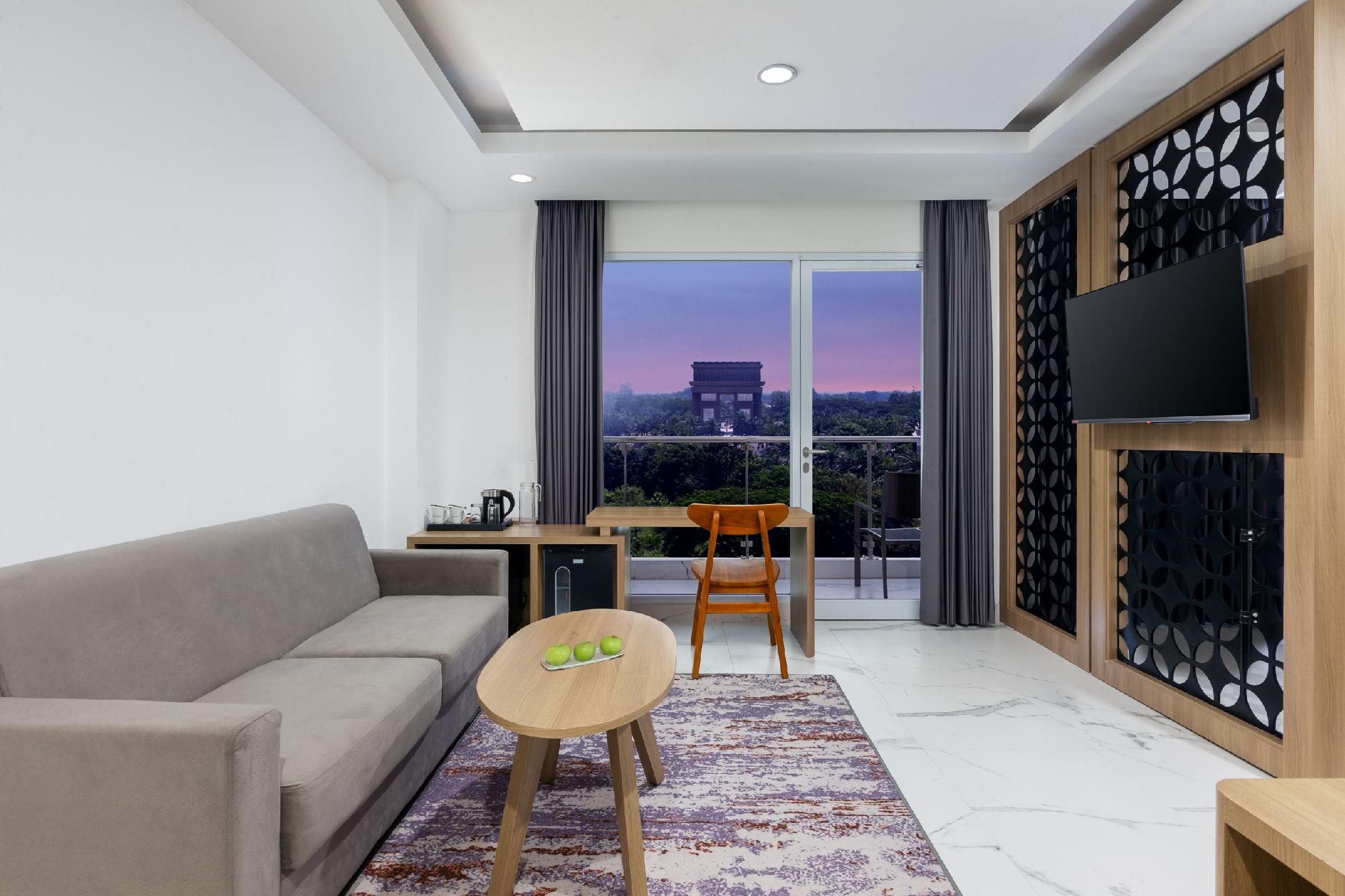 favehotel Kediri Suite Room 3