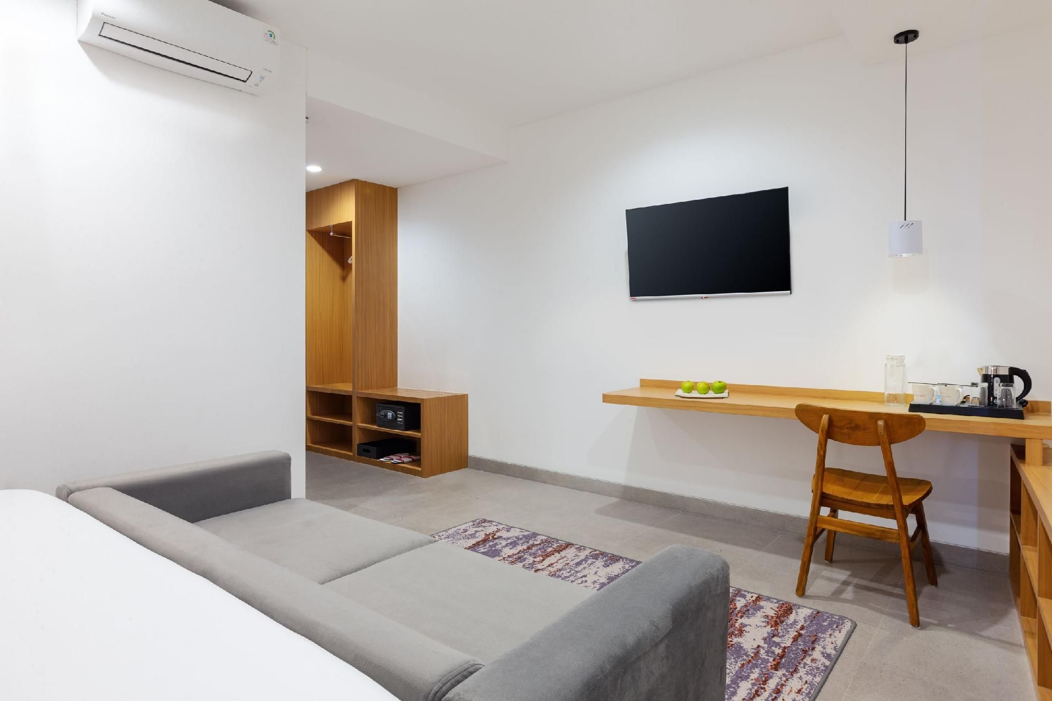 favehotel Kediri Deluxe Room 3