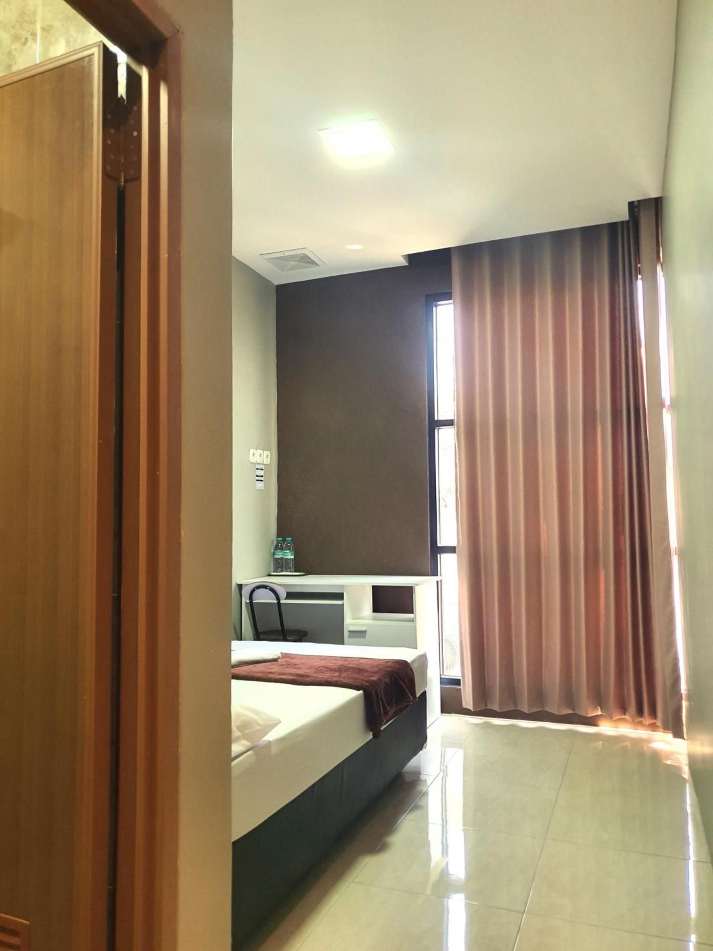 EDUTAMA Homestay Syariah Queen Room 3