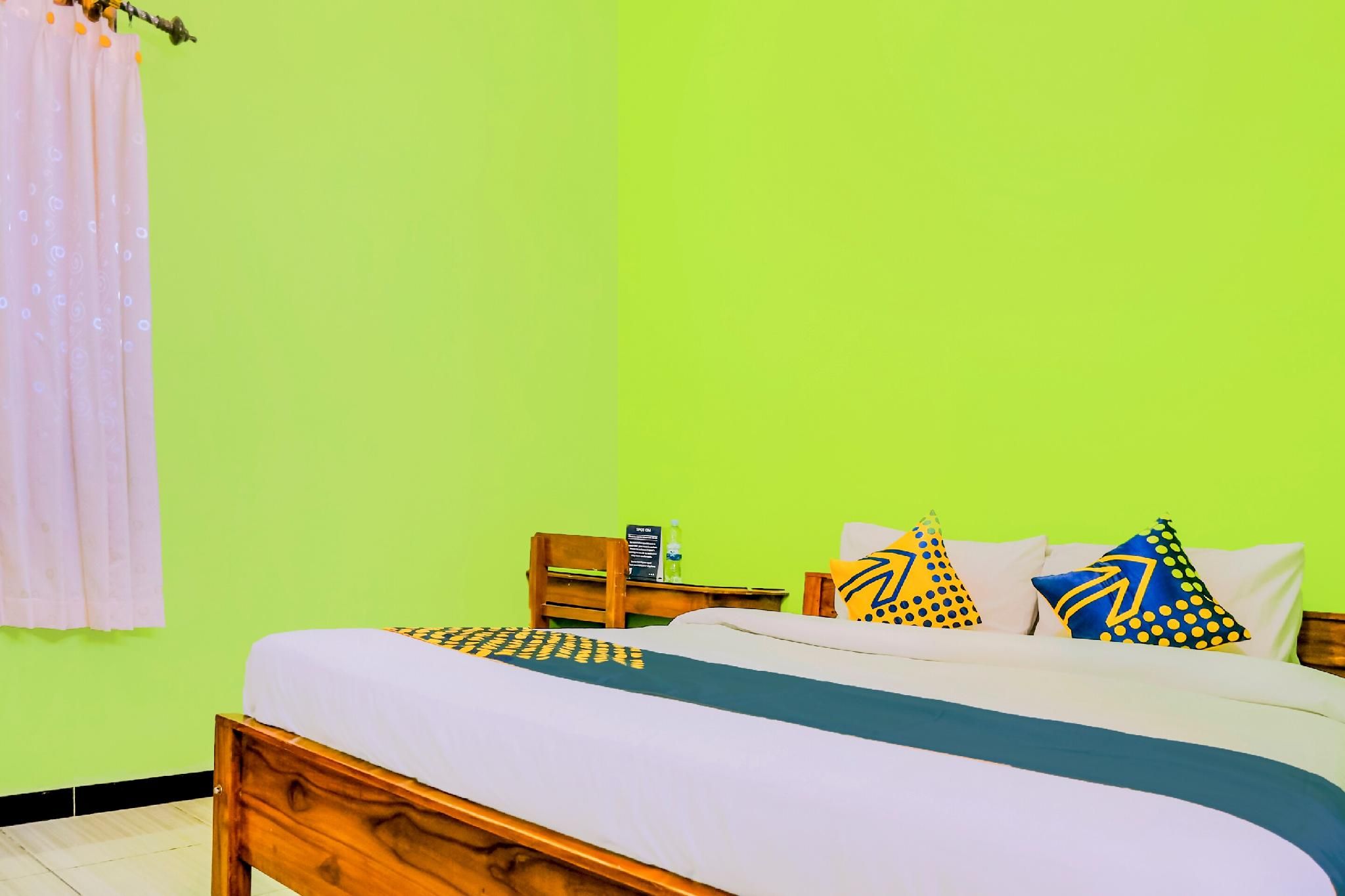 Hotel O Family Residence Spot on Room