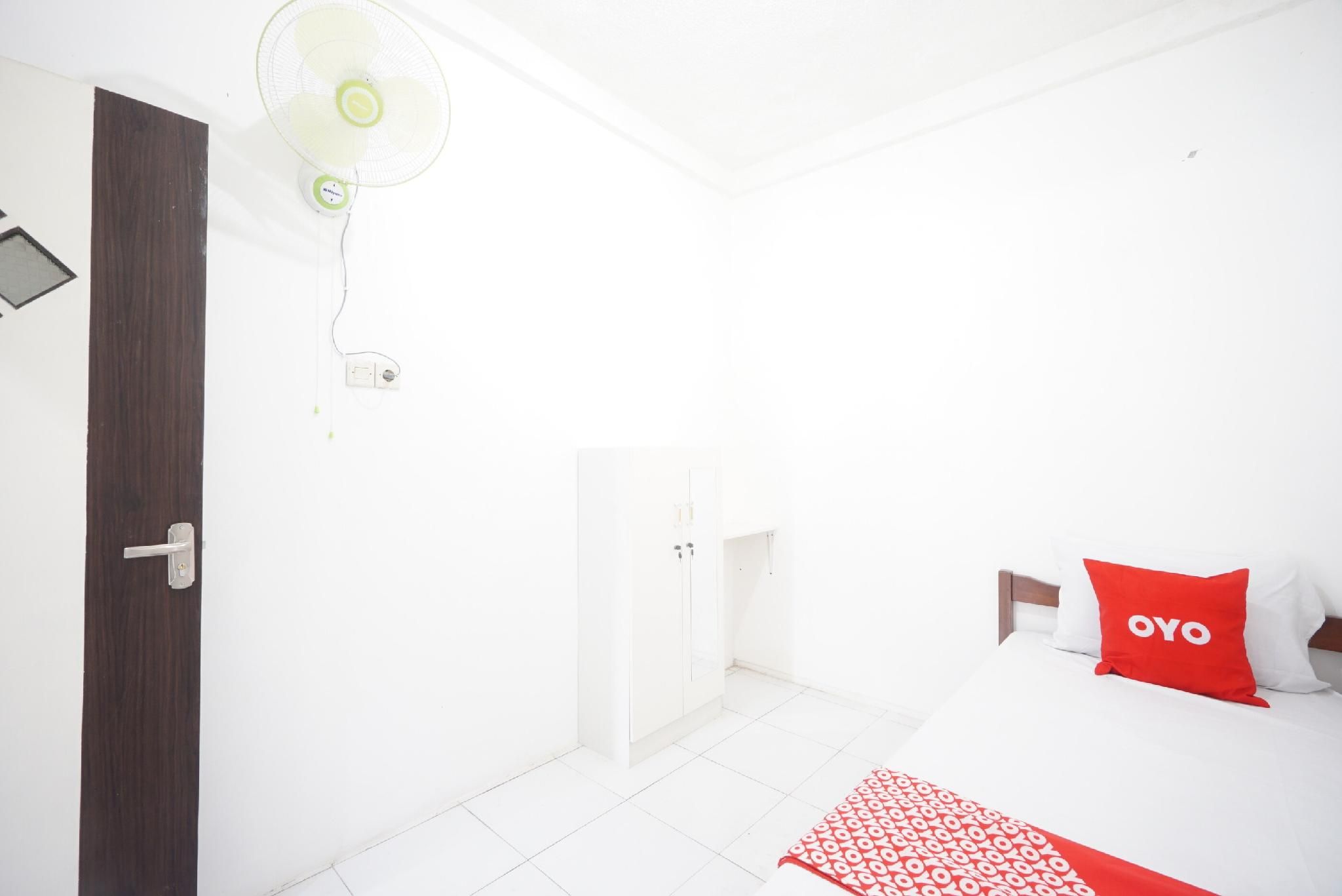 Economy Single Room