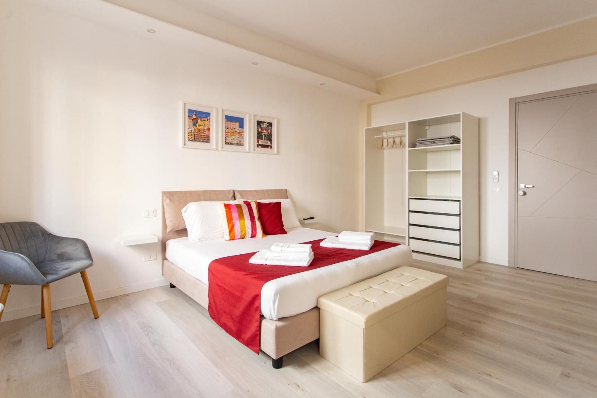 Standard King Room