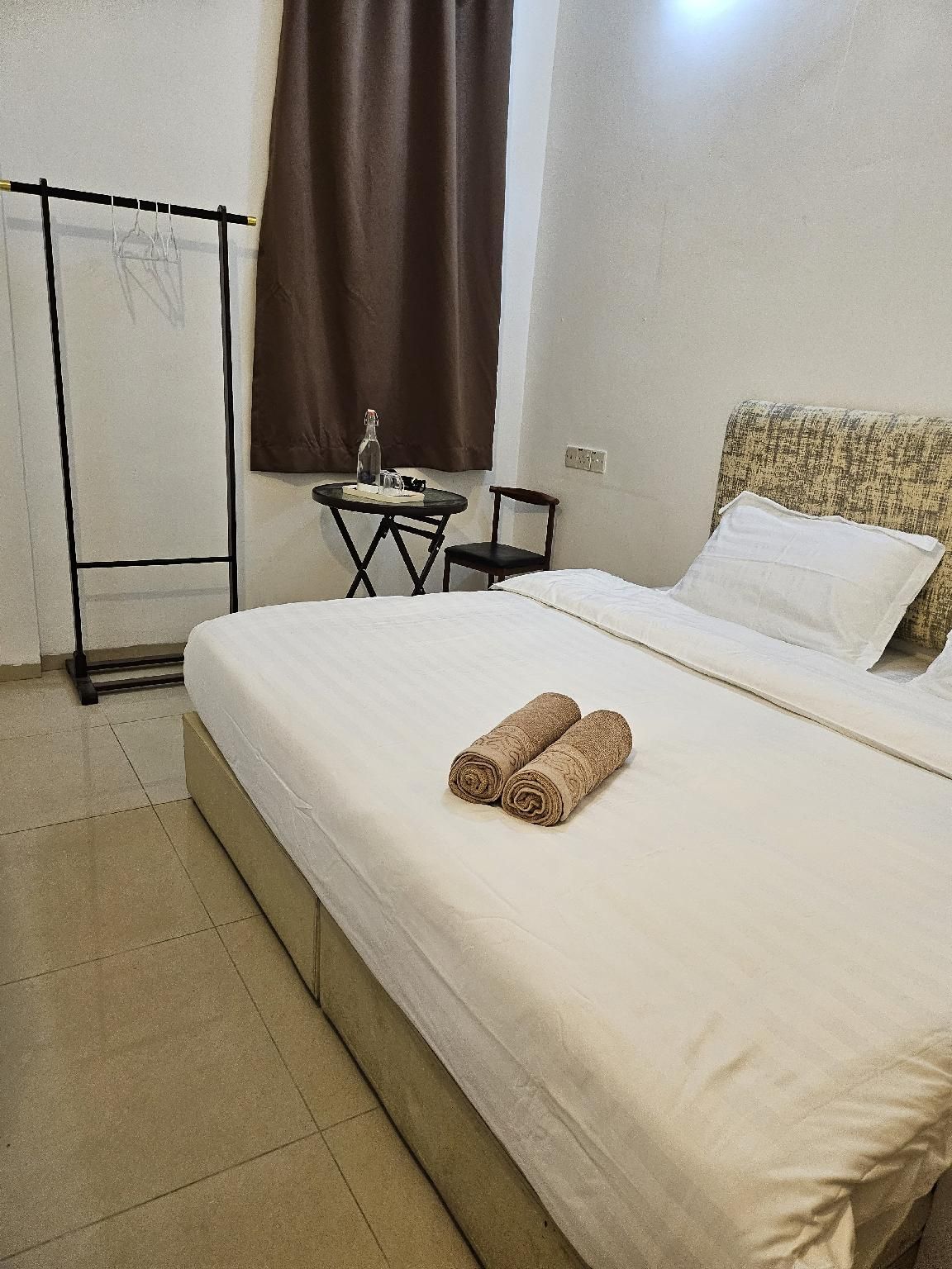 Asia Hotel by AeCOTEL Double Room 3