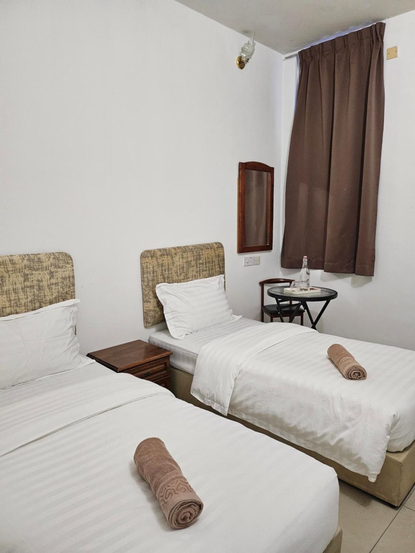 Asia Hotel by AeCOTEL Twin