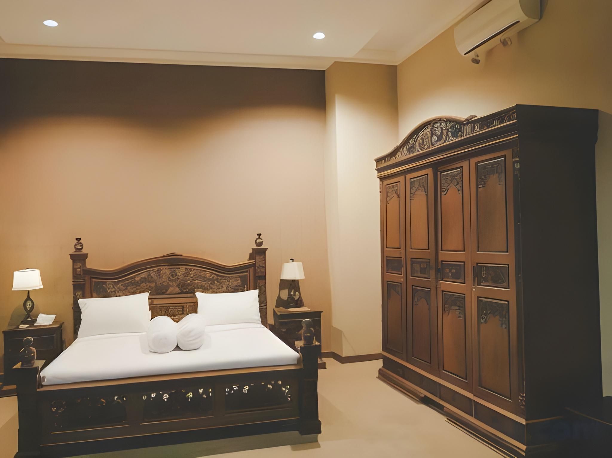 Grand Mansion Hotel Blitar Super Deluxe 2