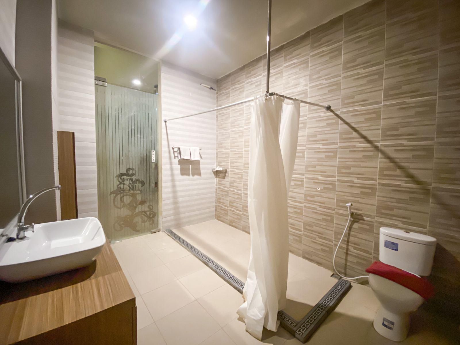 Grand Mansion Hotel Blitar Super Deluxe 3