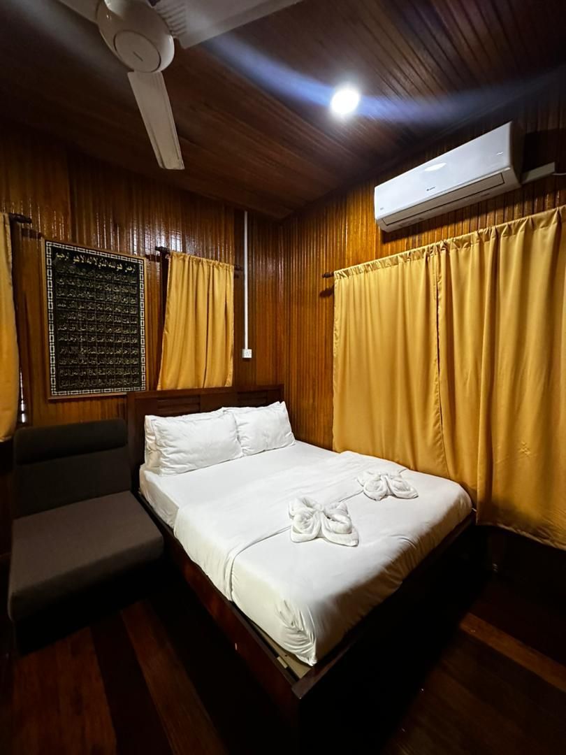 Panglima Resort Semporna Royal Sea View Chalet