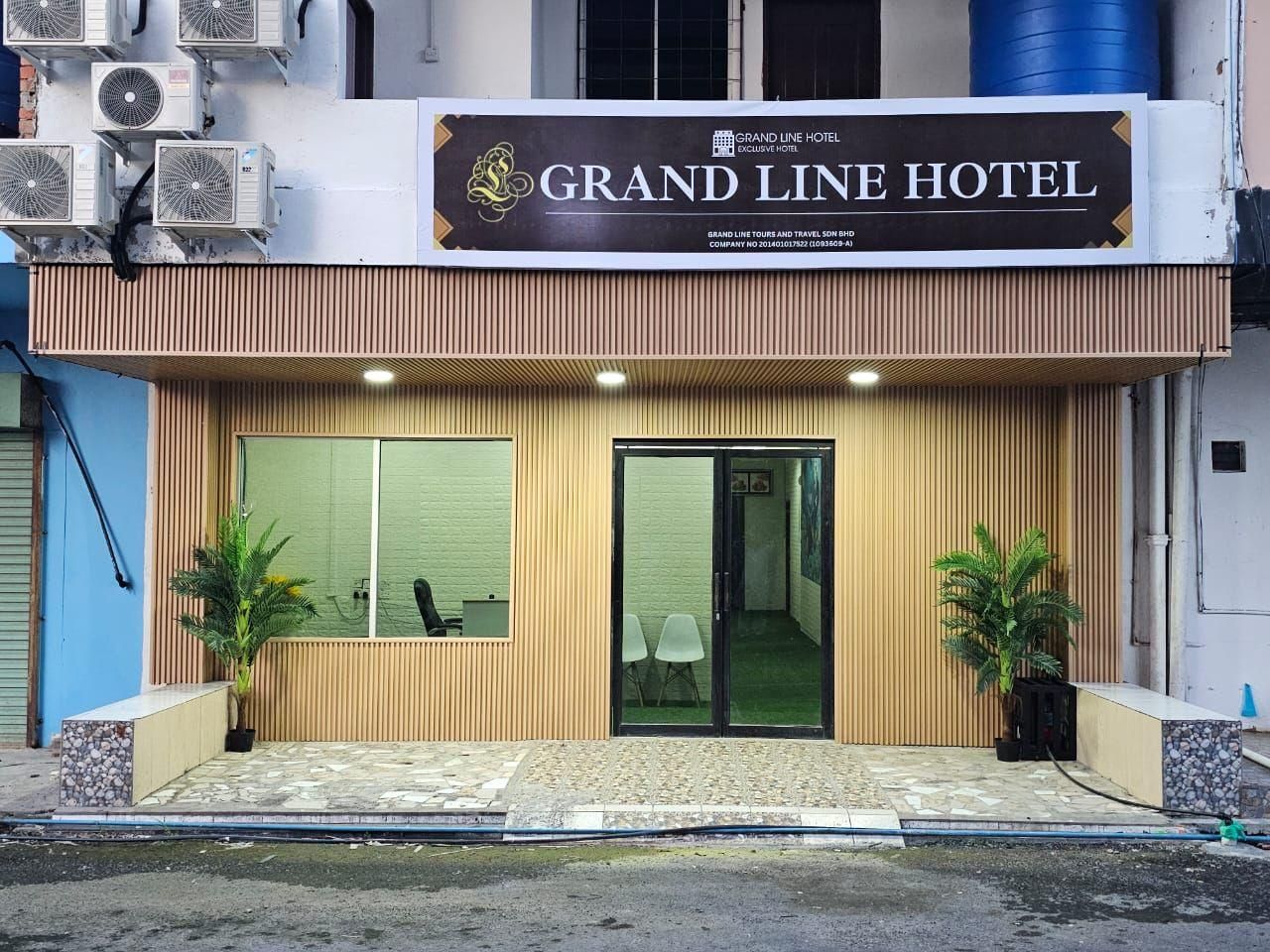 Grand Line Hotel