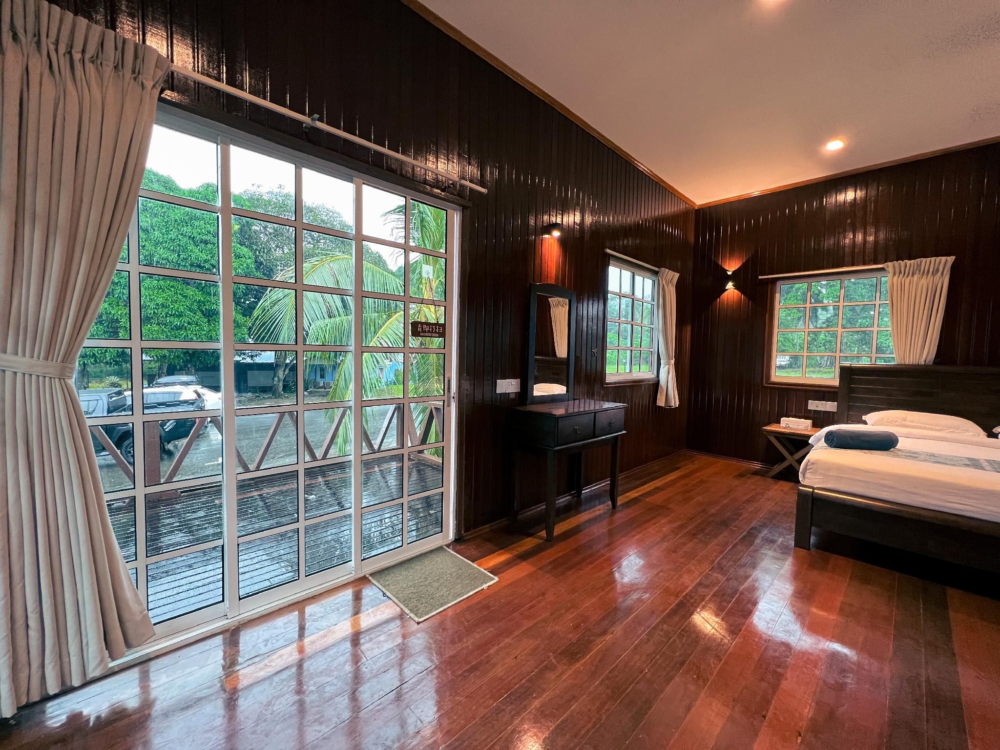 THE BUWAN RESORT SDN BHD Chalet 2