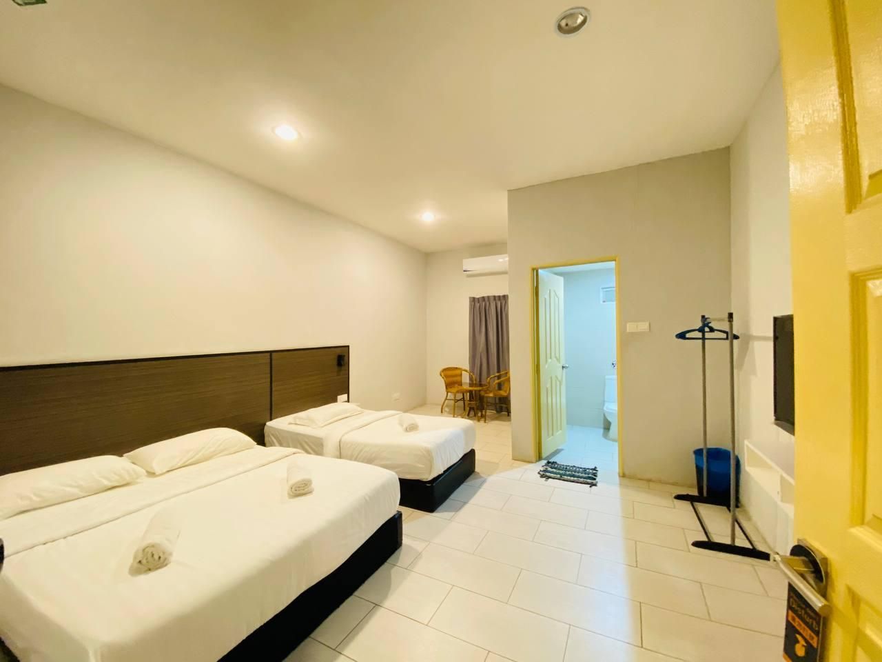 Luna Guesthouse Deluxe Family 3