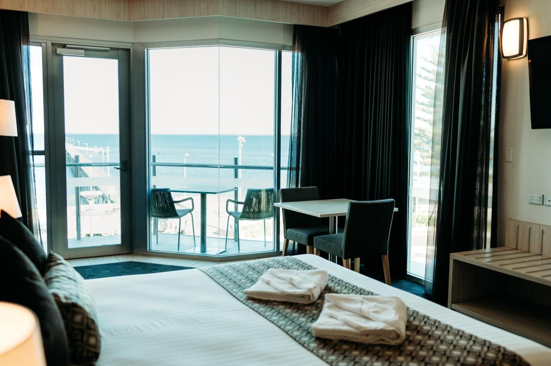 Executive Room with Spa Bath