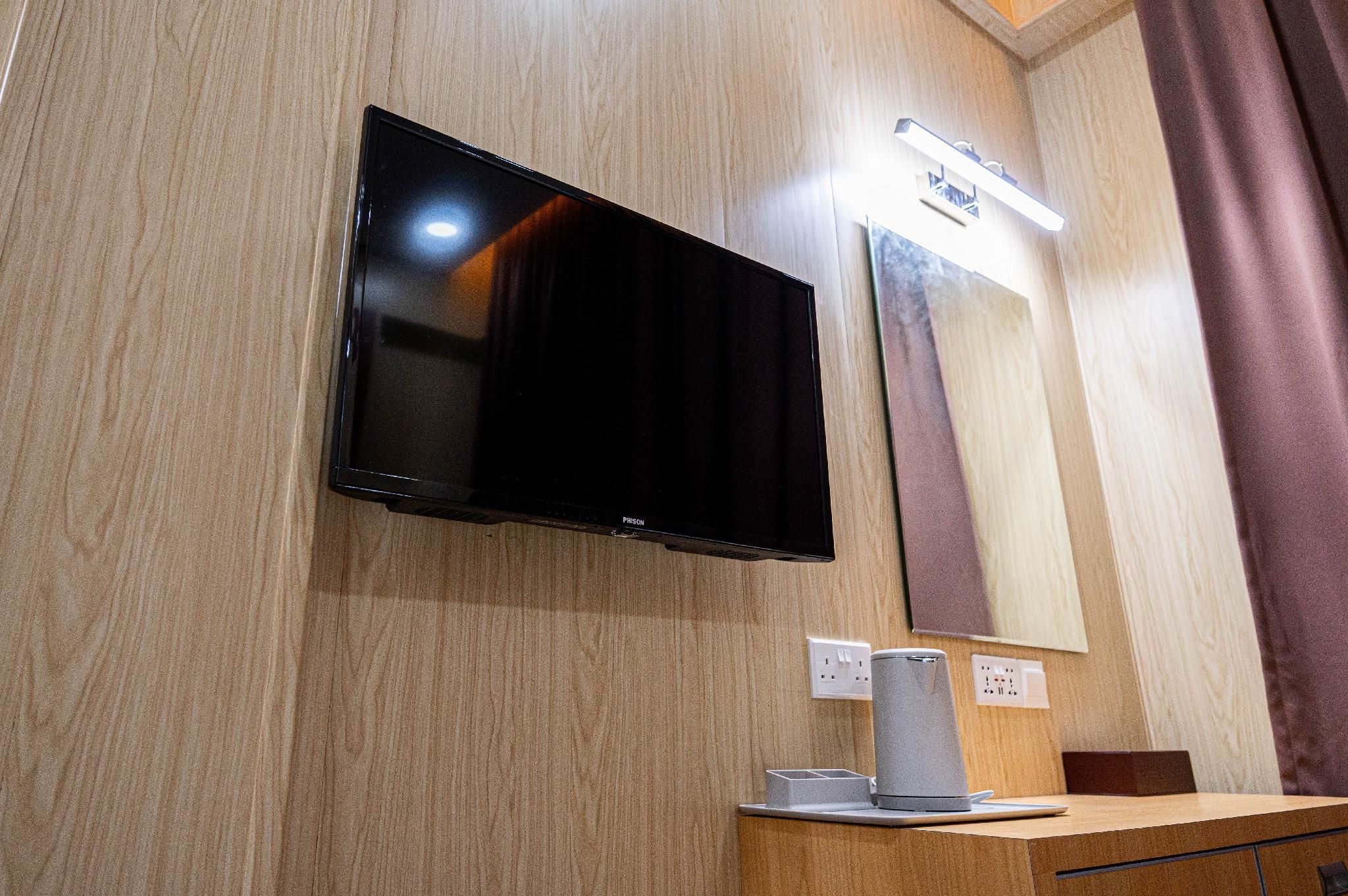 Semporna City Hotel Standard Room King 3