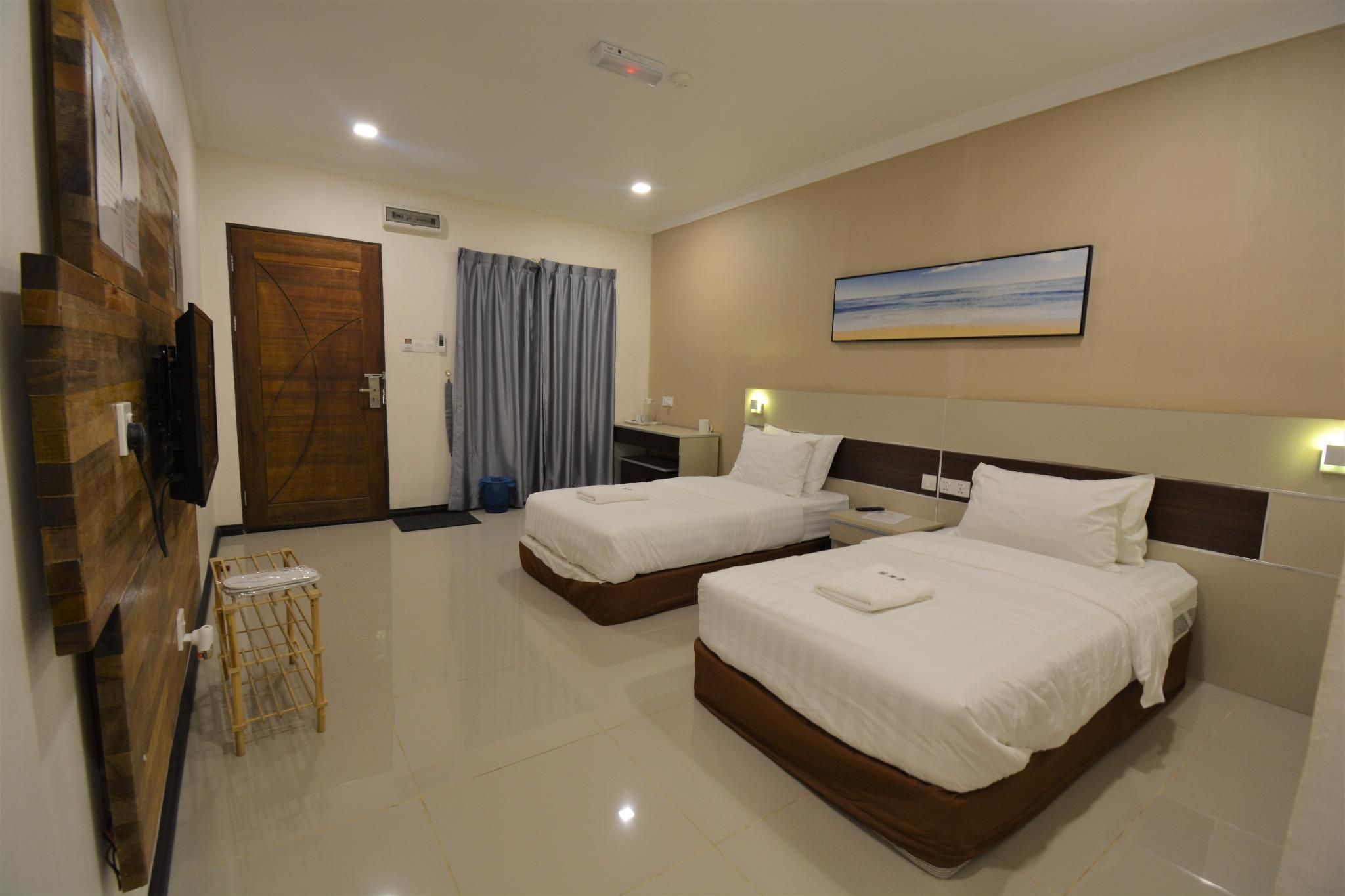 Hemingway Cottage Double Twin Room