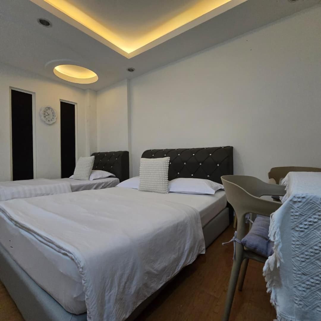 Triple Room with Private Bathroom