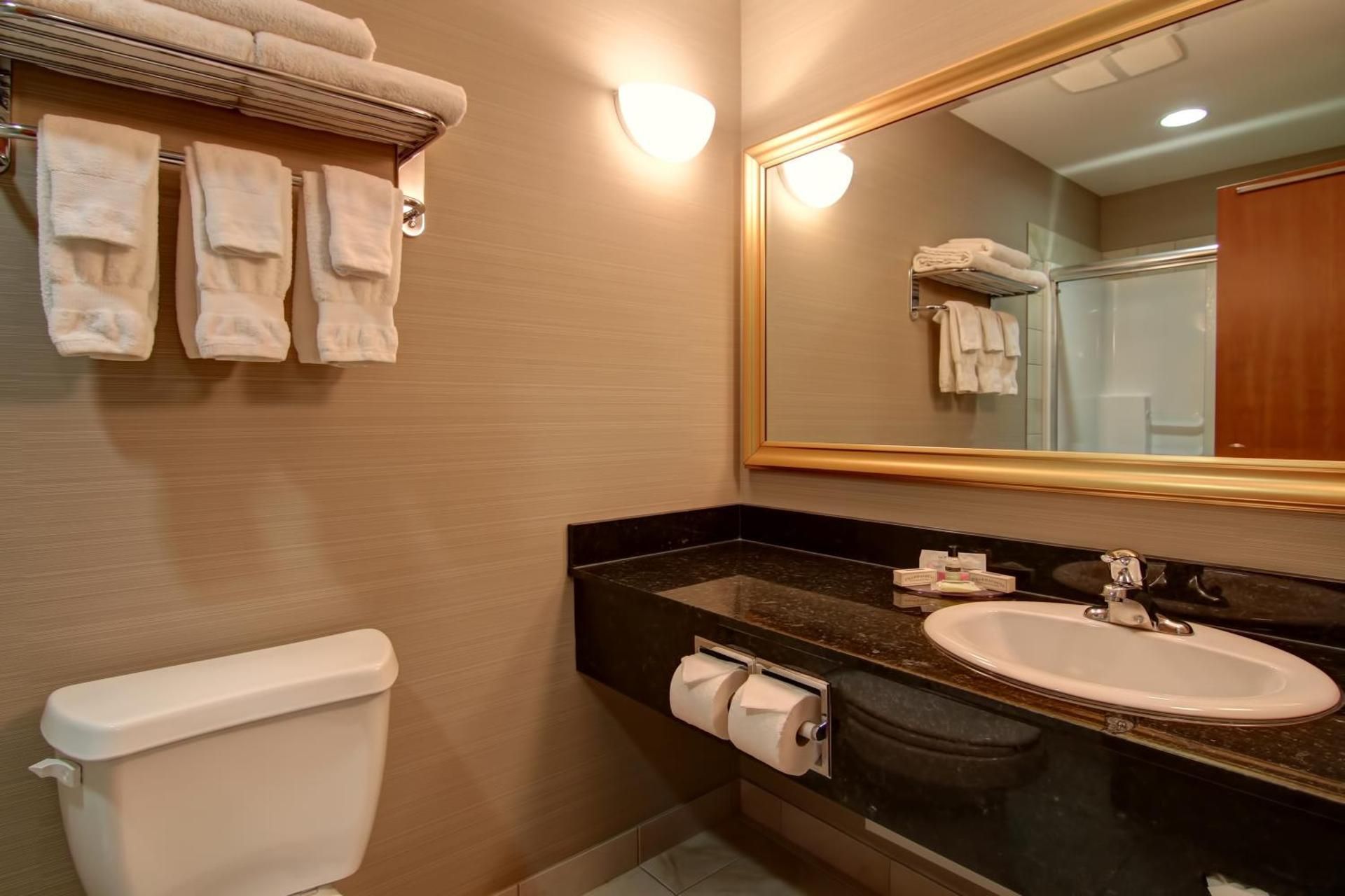 King Suite with Spa Bath
