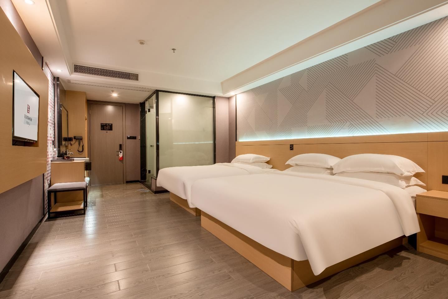 Dossen - Deluxe Family Room