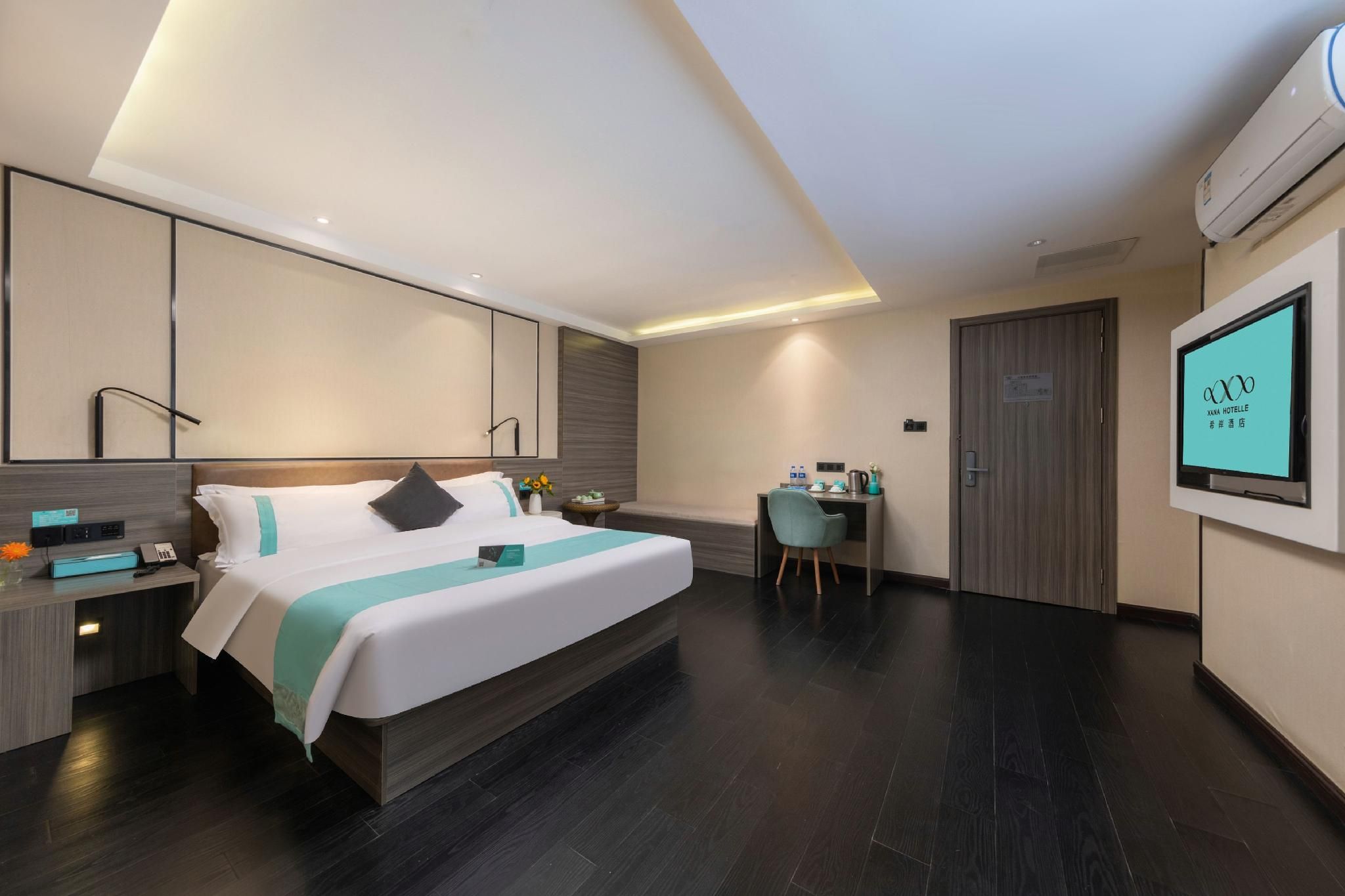 Xana - Business Bed Room