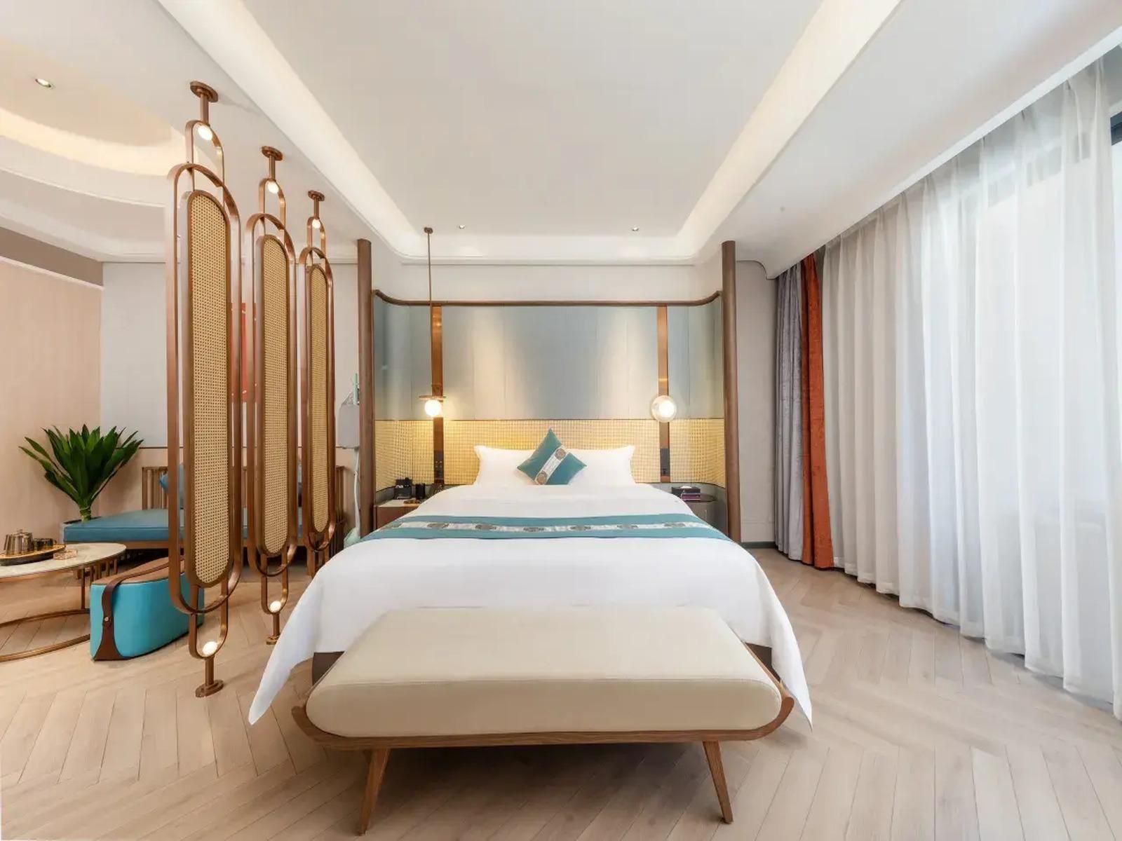 Executive room, Guest room, 1 Queen