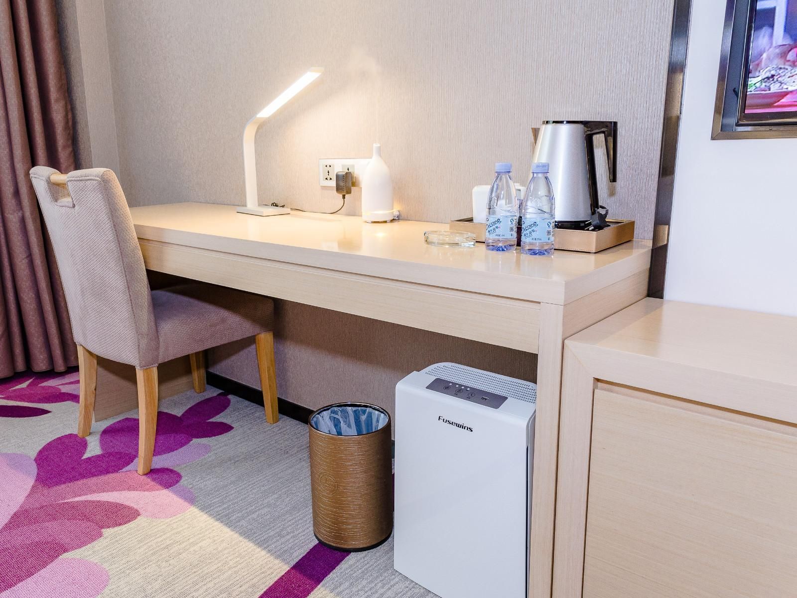 Corporate Twin, Guest room, 2 Twin/Single Bed(s), City view