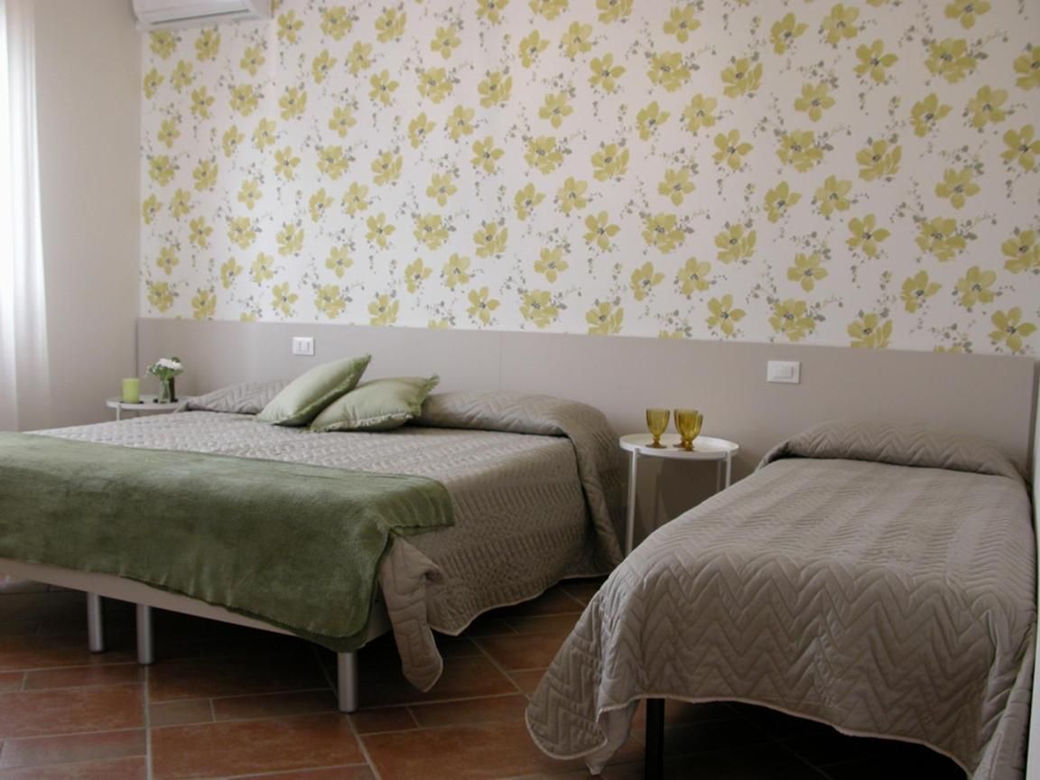Double Room with Mountain View