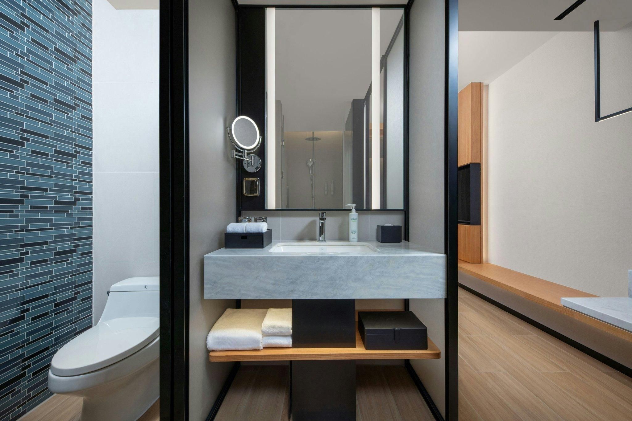 Standard, Guest room, 2 Double, City view