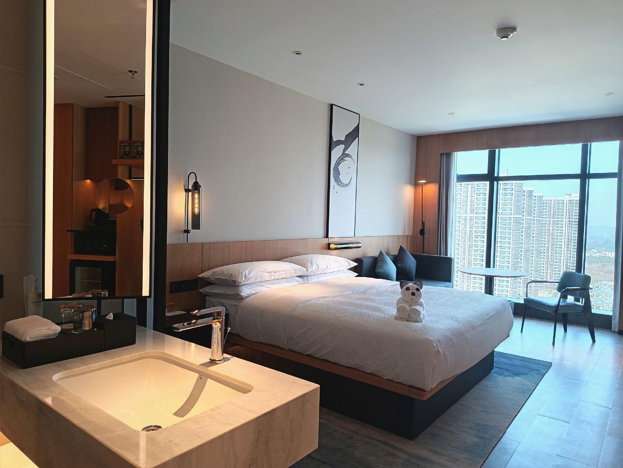 Executive King Room