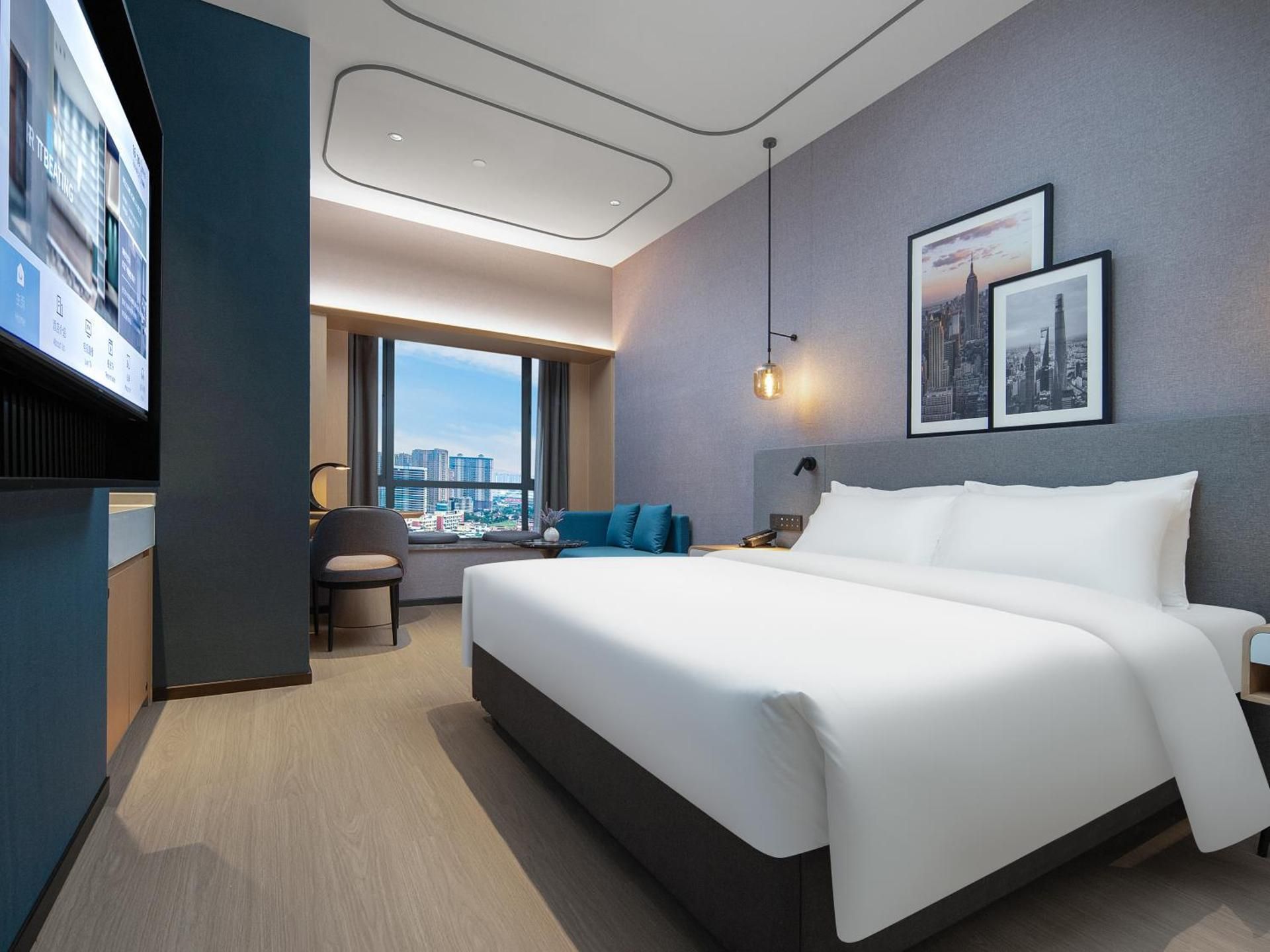 WH - Deluxe Room Twin
