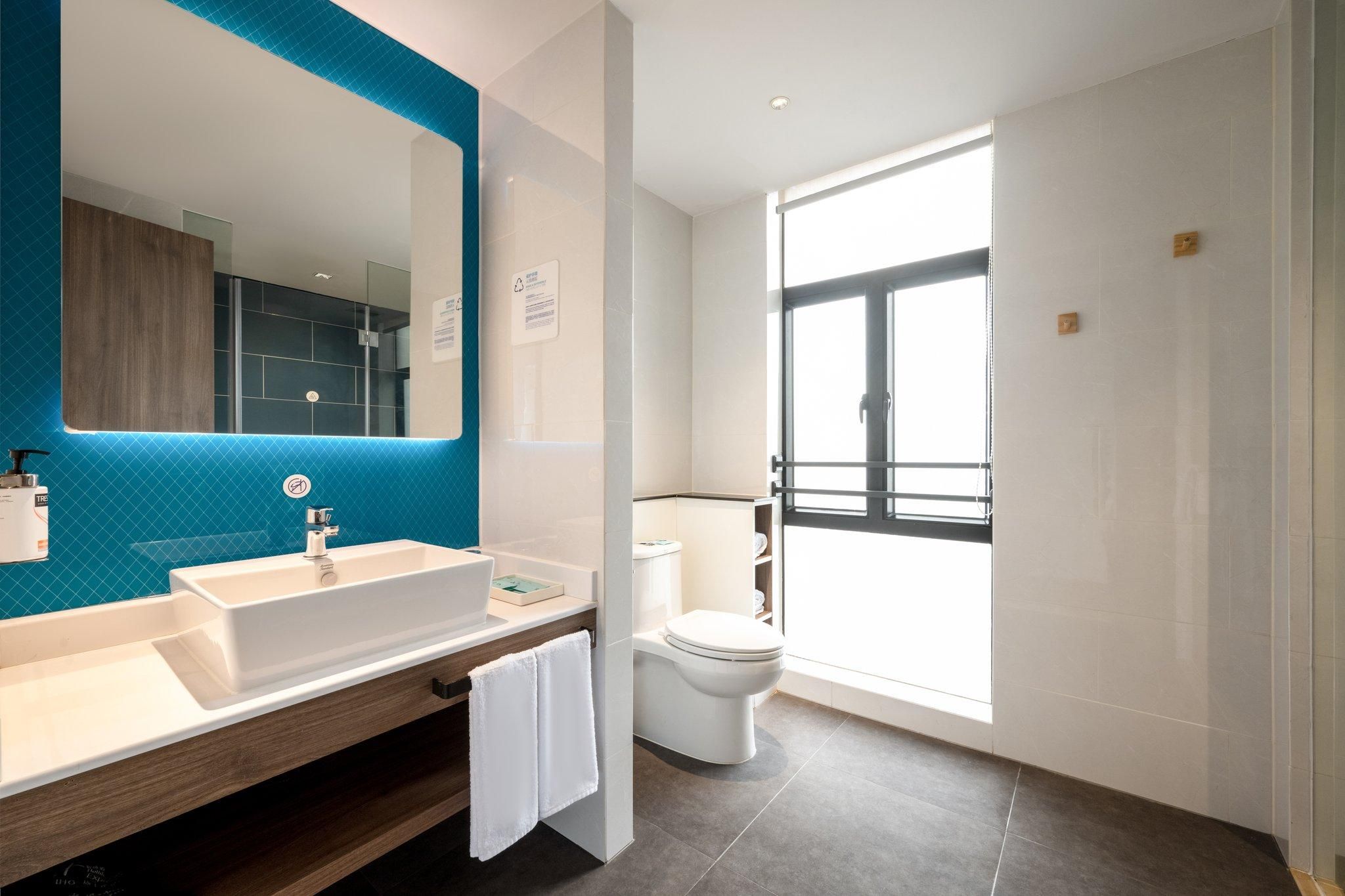 1 Bedroom Suite
