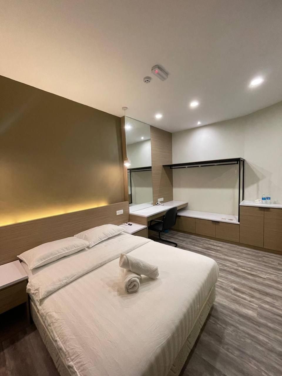 Star Hotel Standard Queen 2