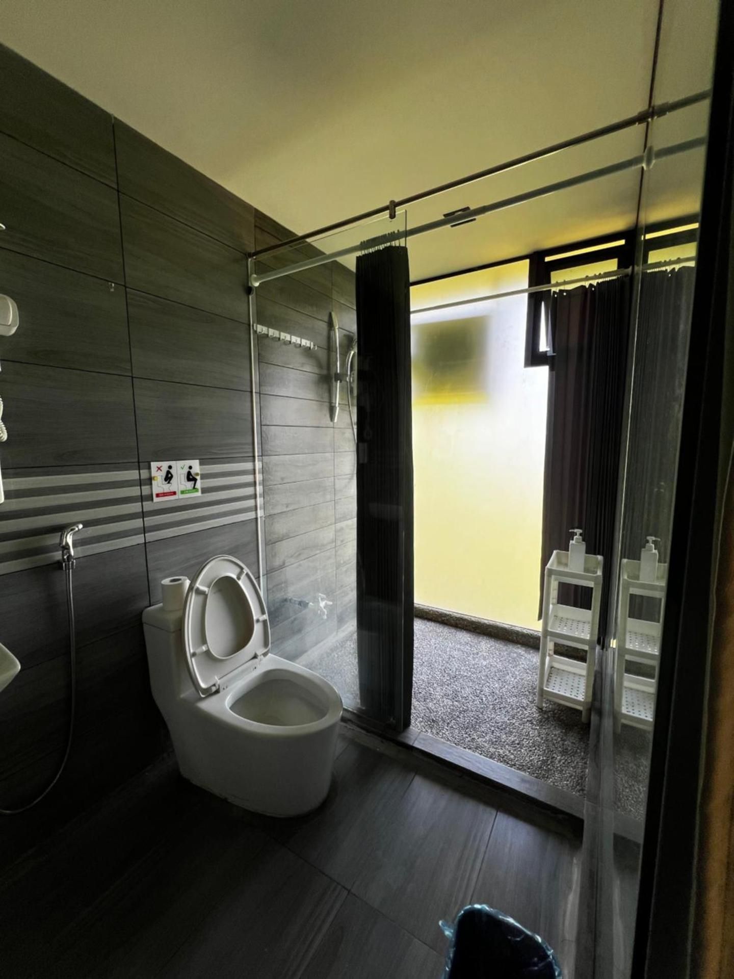 Double or Twin Room with Mountain View