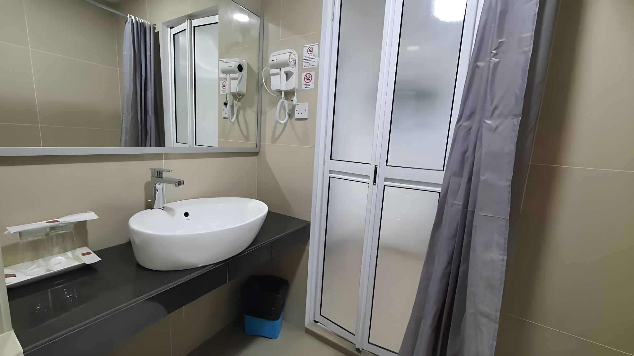 Superior King Room - Non-Smoking