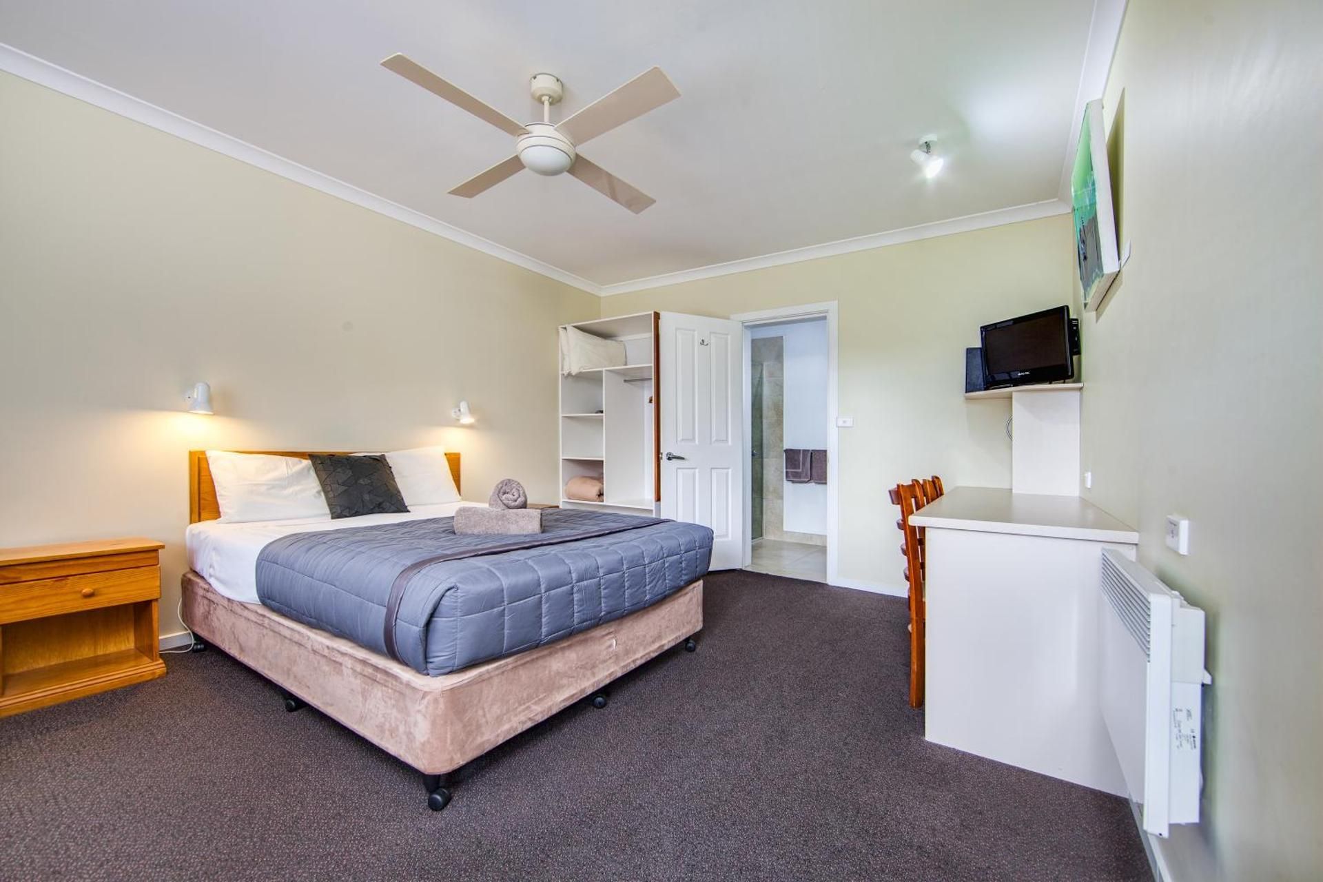 Queen Room