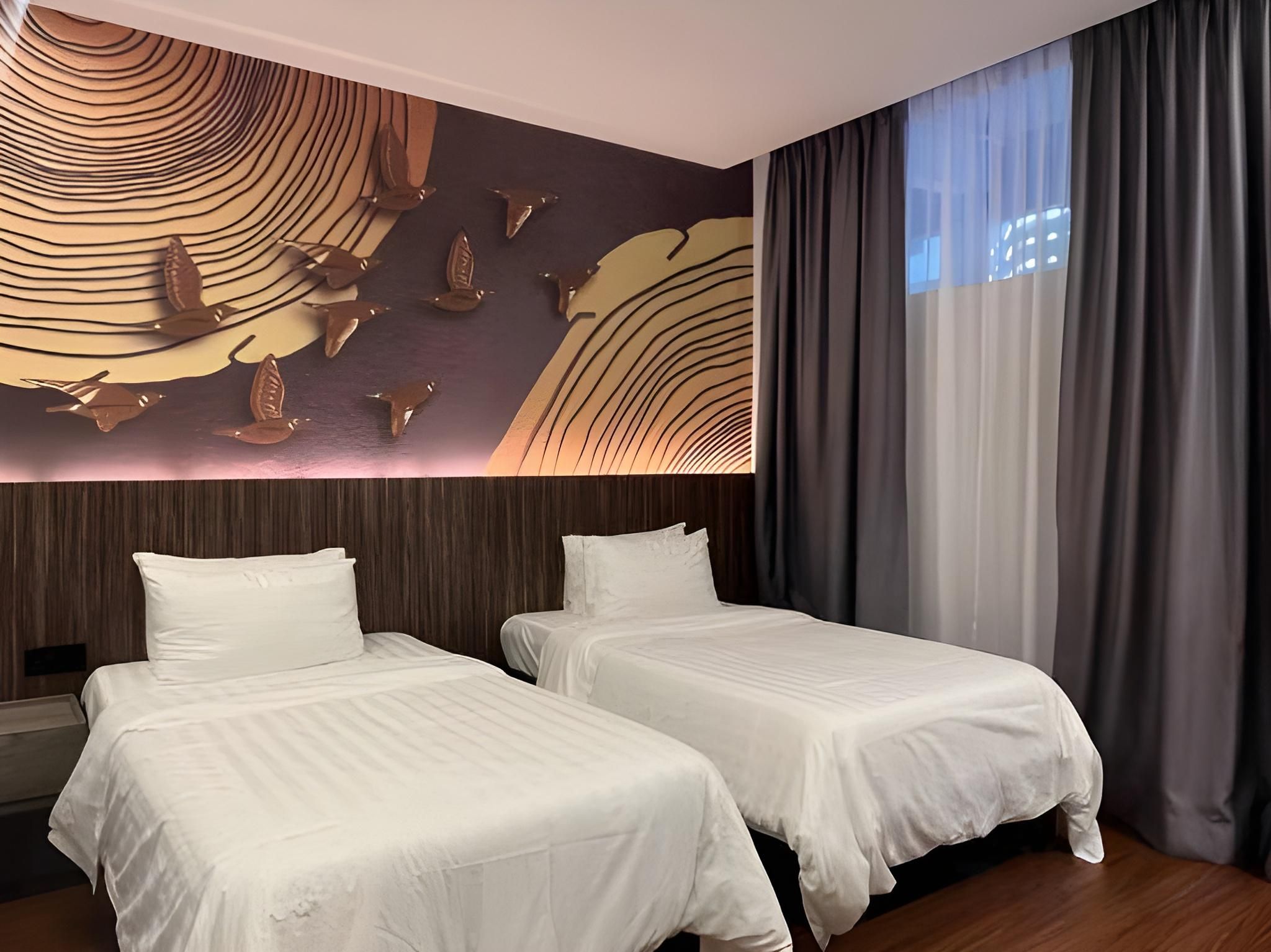 Cyther Stay Deluxe Twin Bed - Room Only 2