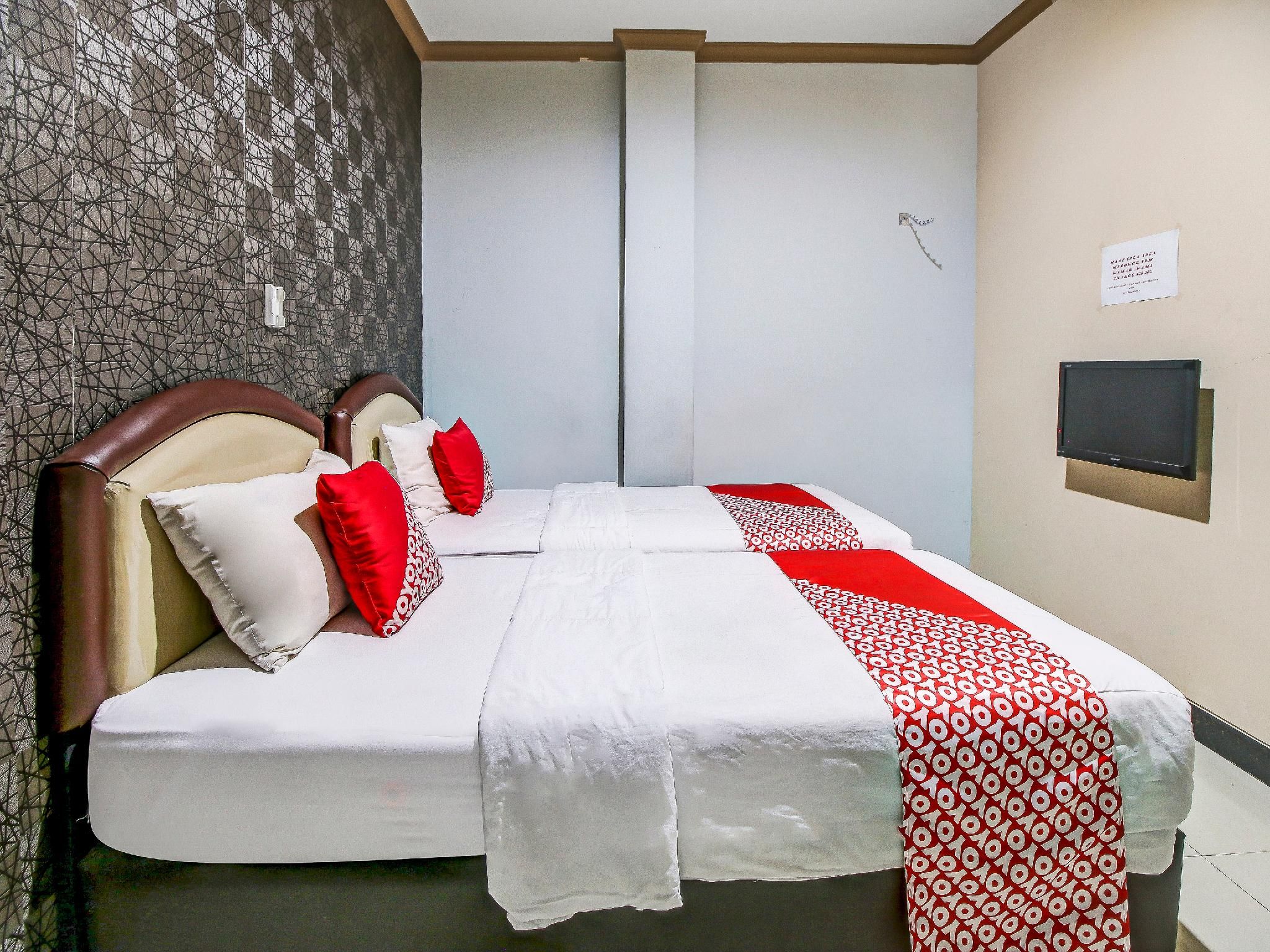 Economy Twin Room
